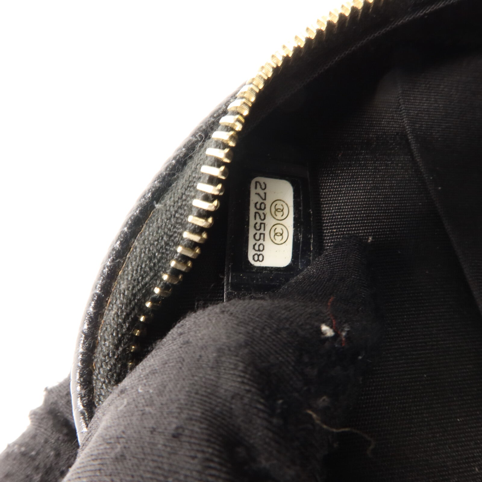 CHANEL 牛皮皮革Round CC Filigree Bag鏈帶肩背袋