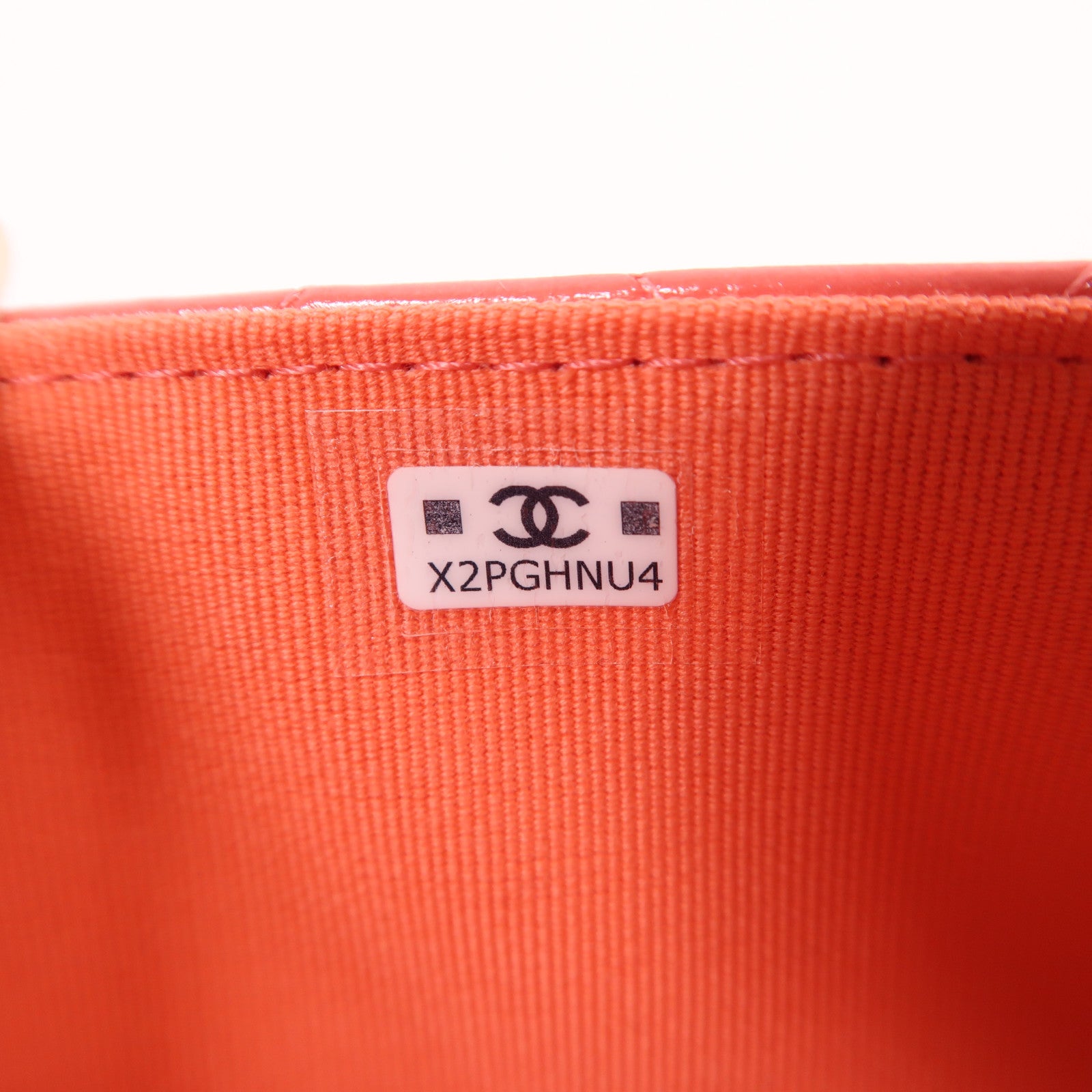 CHANEL 皮革Mini Flap Bag金扣鏈帶肩背袋