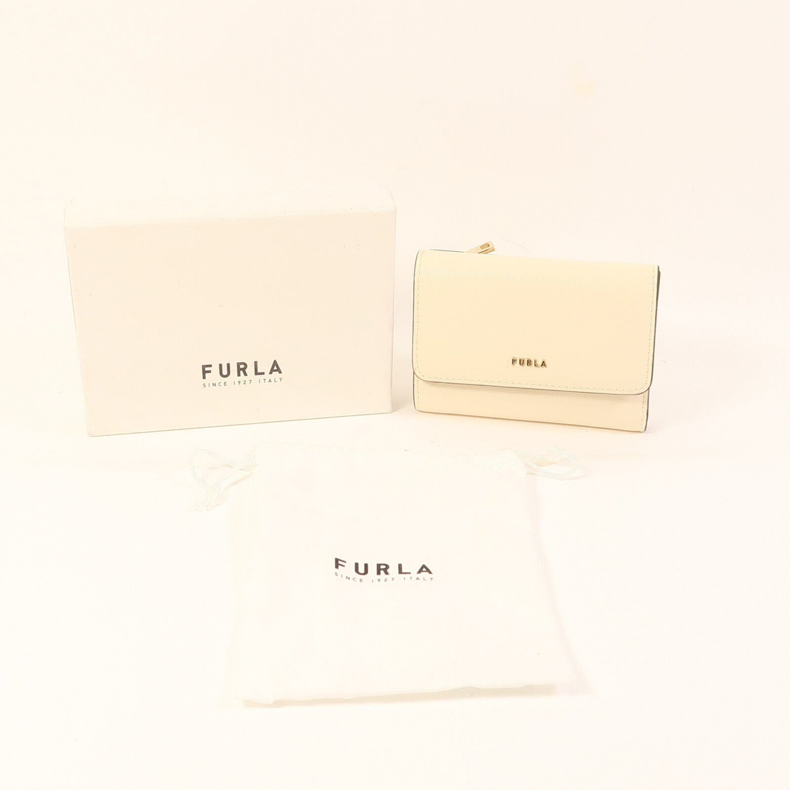 Furla 牛皮皮革Wallet金扣錢包