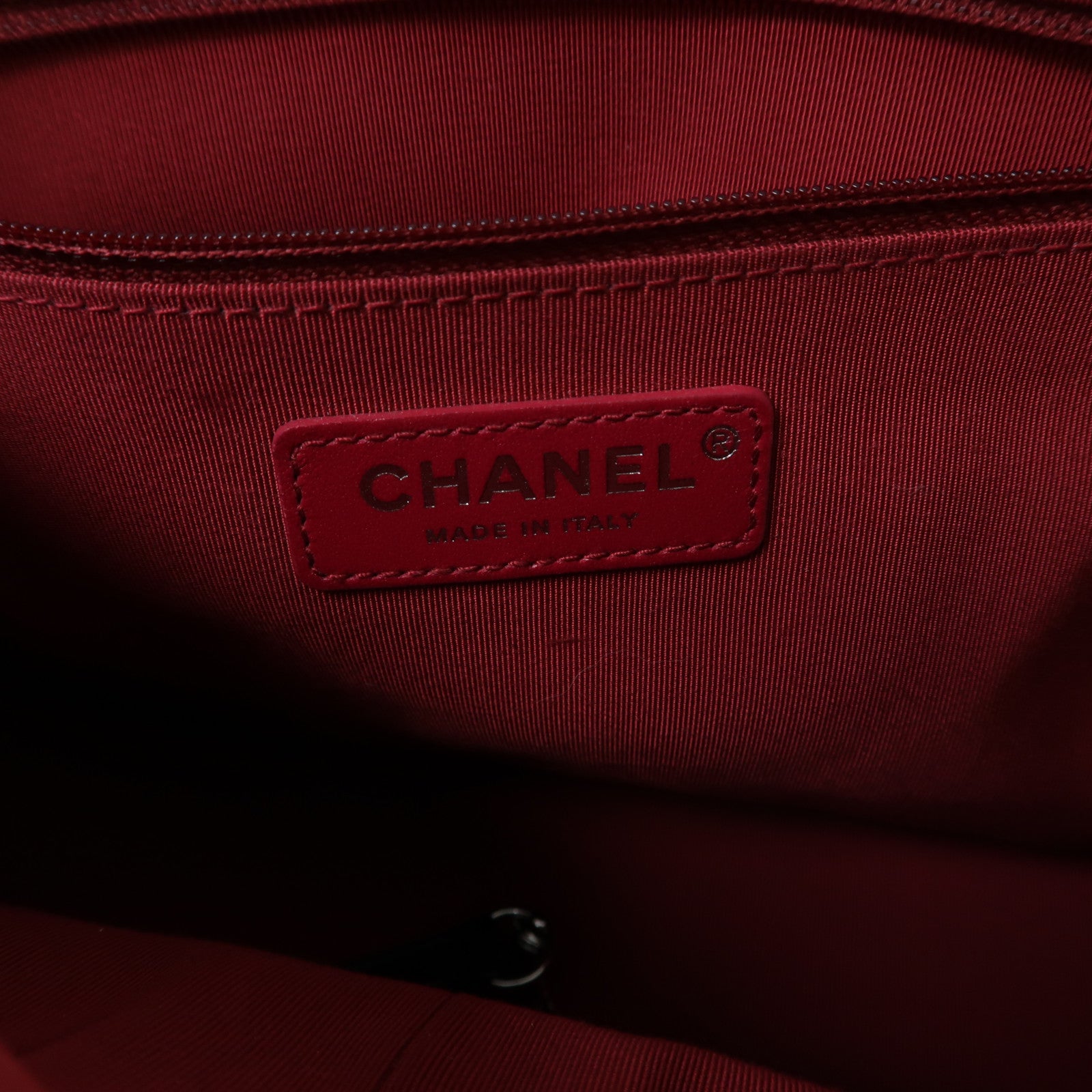CHANEL 【激減優惠】菱格皮革Gabrielle鏈帶肩背袋白色/黑色