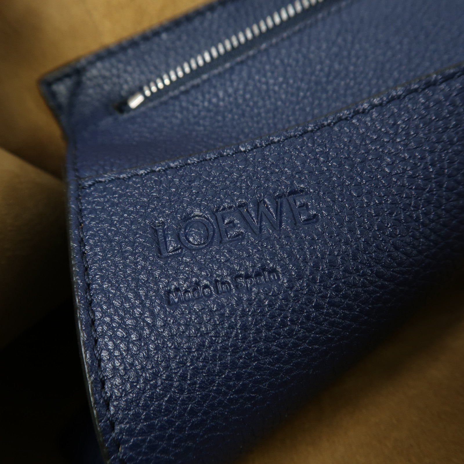 LOEWE 牛皮皮革Tote Bag銀扣肩背袋藍色