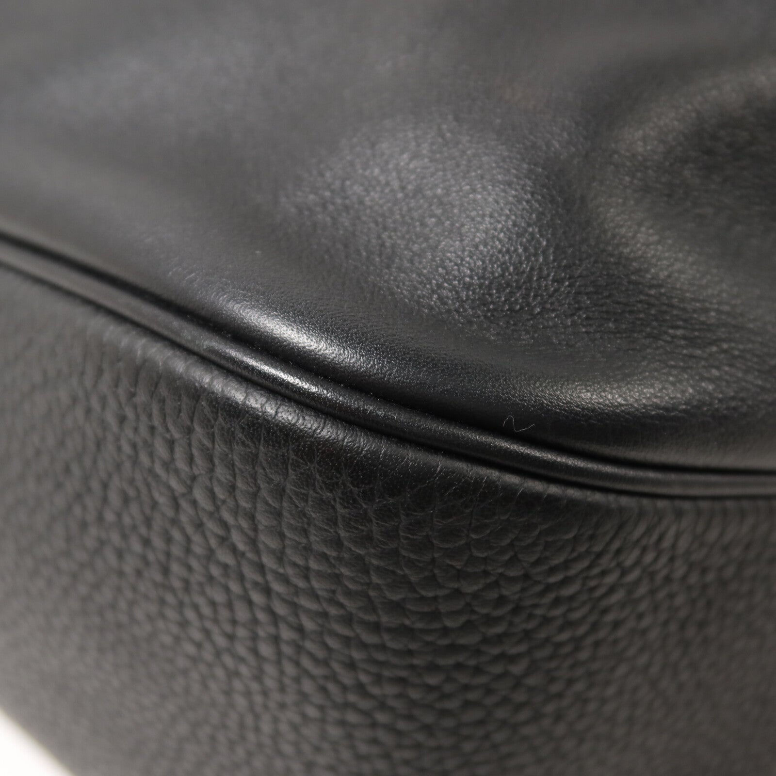 HERMES Swift皮革Virevolte 24肩背袋Noir