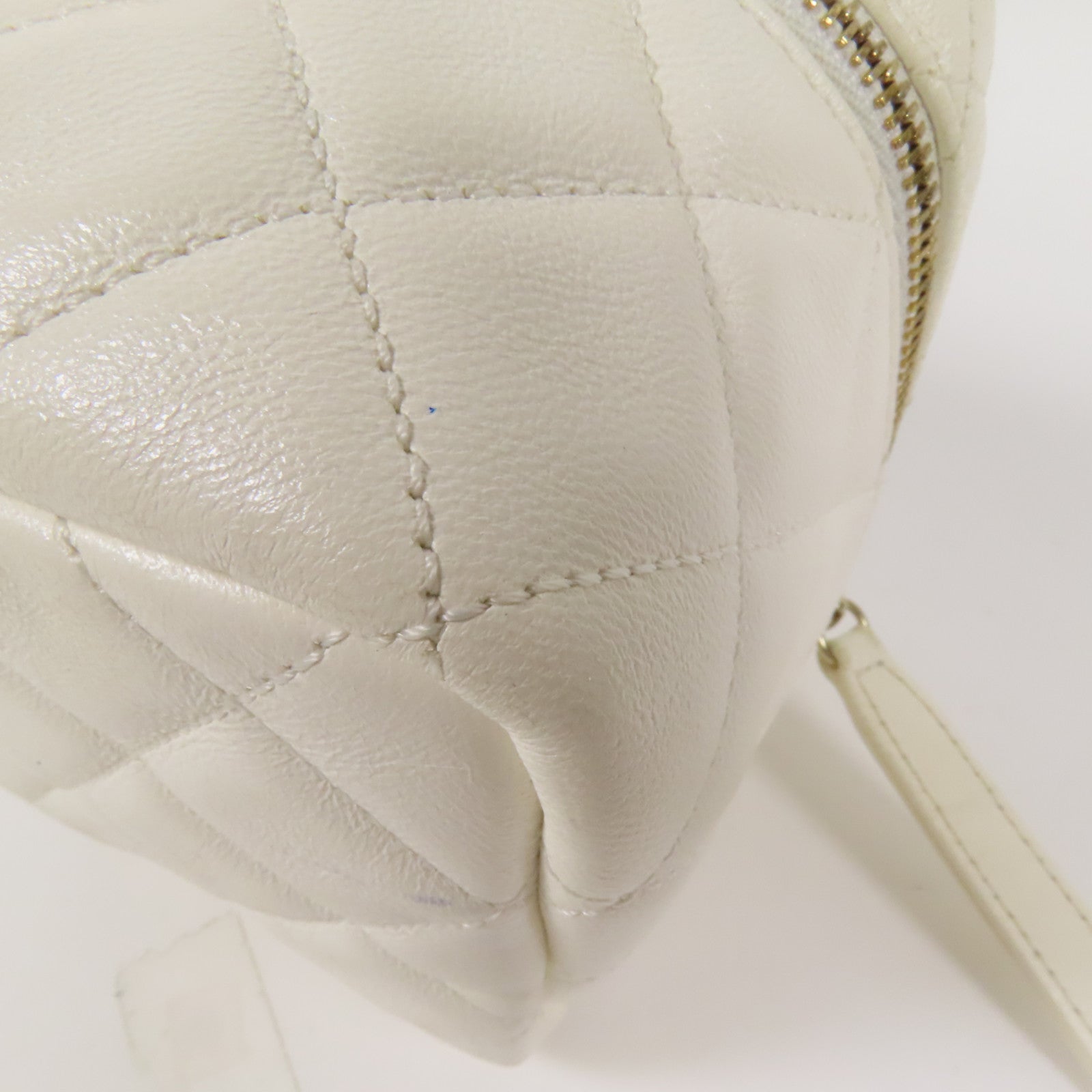 CHANEL 牛皮皮革Handbag金扣手挽袋