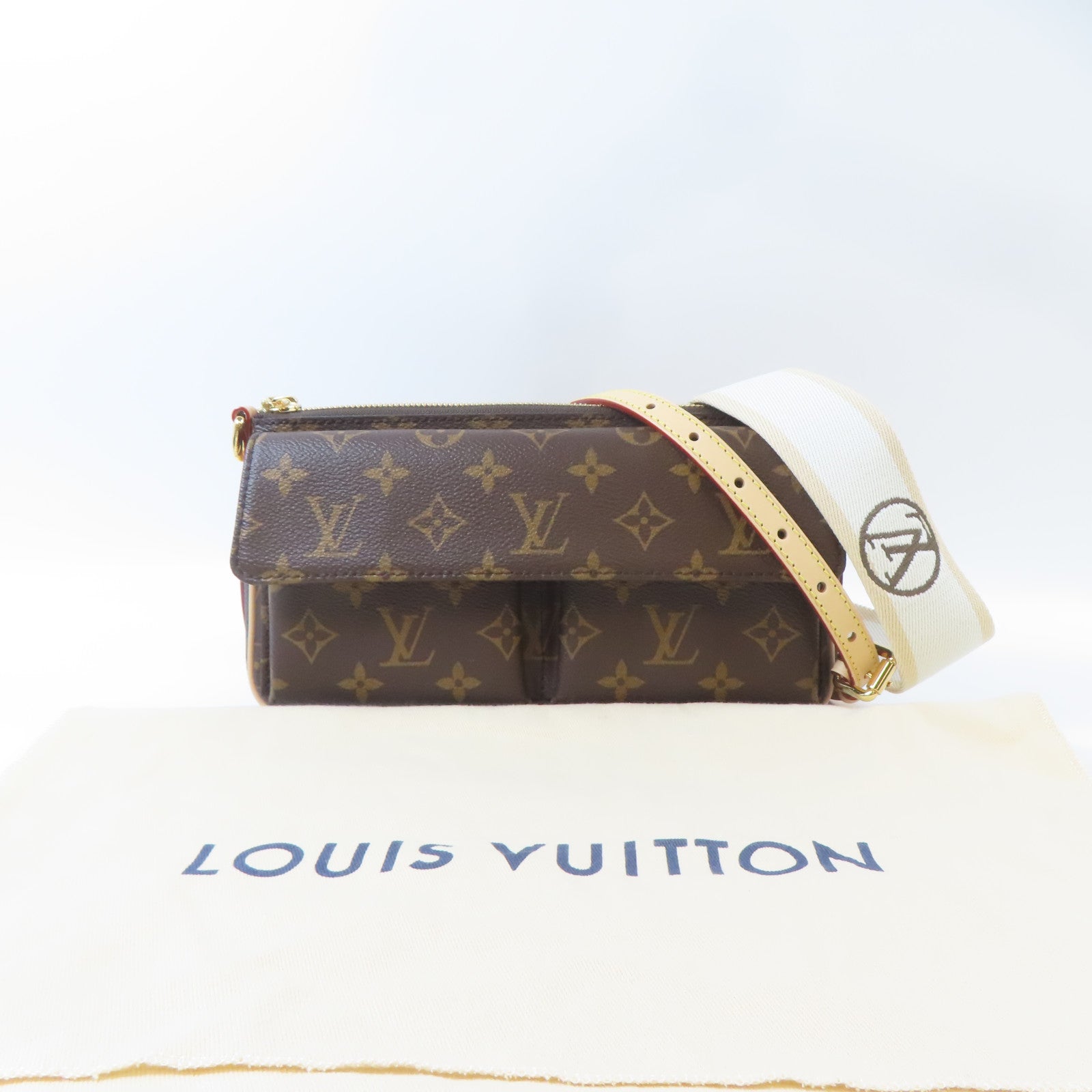 LOUIS VUITTON Monogram Vivacite金扣手挽肩背兩用袋啡色