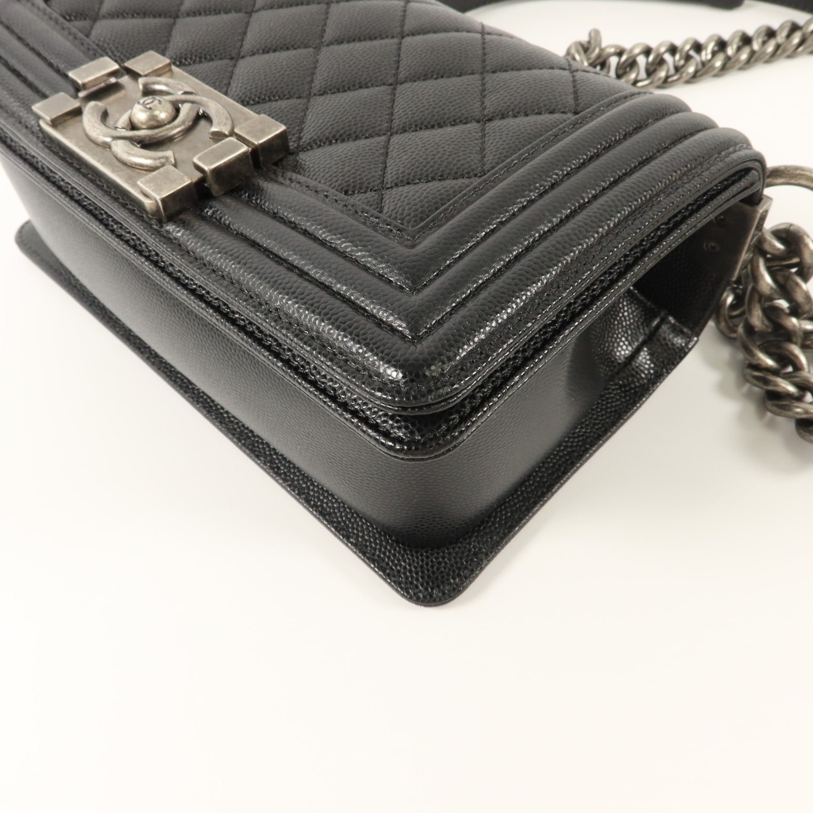 CHANEL 牛皮皮革Boy 20鏈帶肩背袋