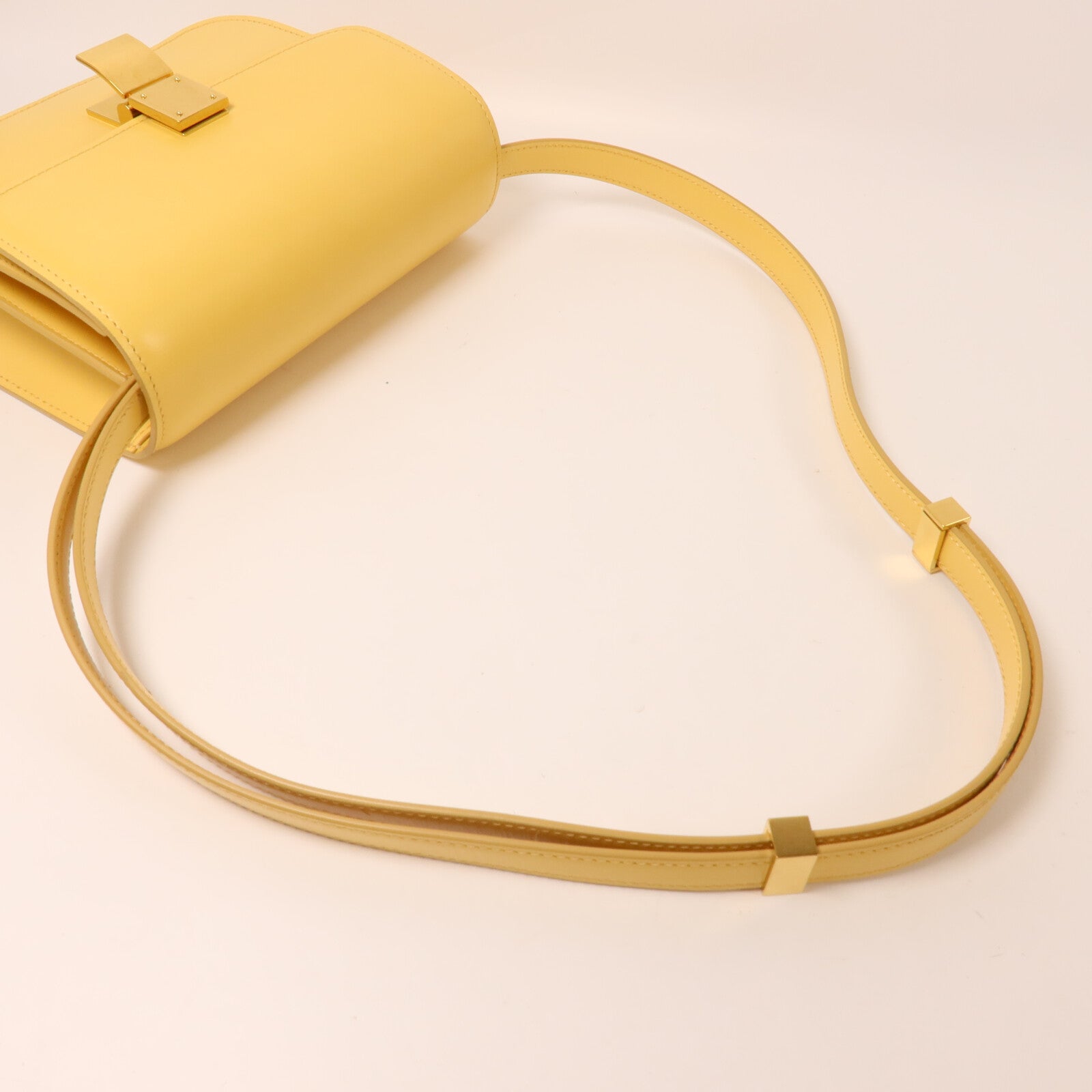 CELINE 牛皮皮革Teen Classic Box肩背袋