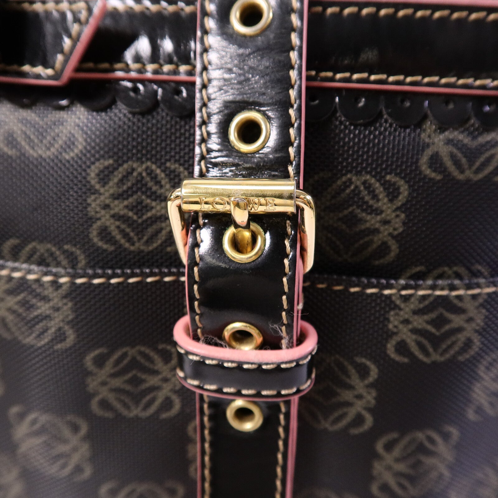 LOEWE 帆布Anagram Shoulder Bag肩背袋