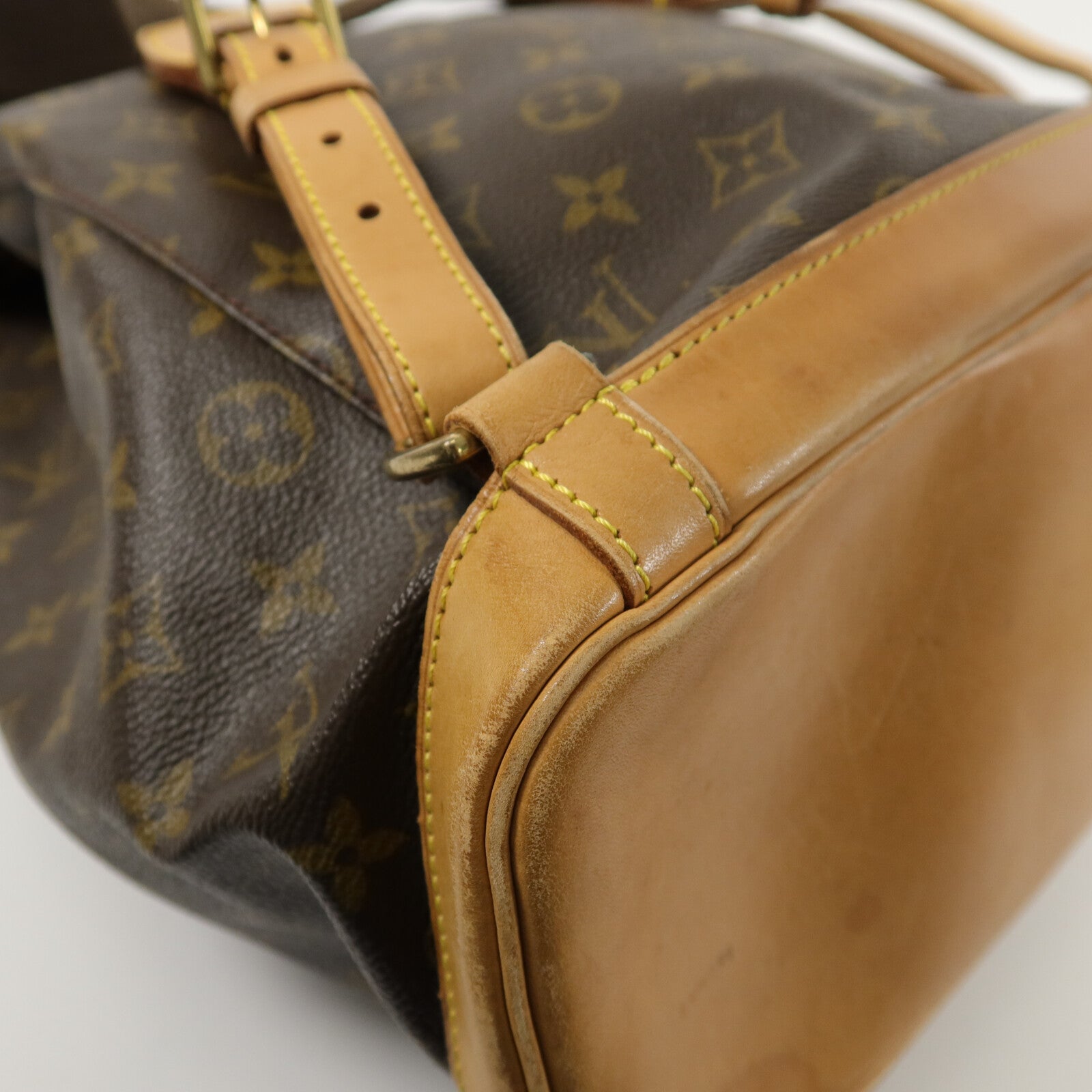 LOUIS VUITTON Monogram Montsouris GM背包
