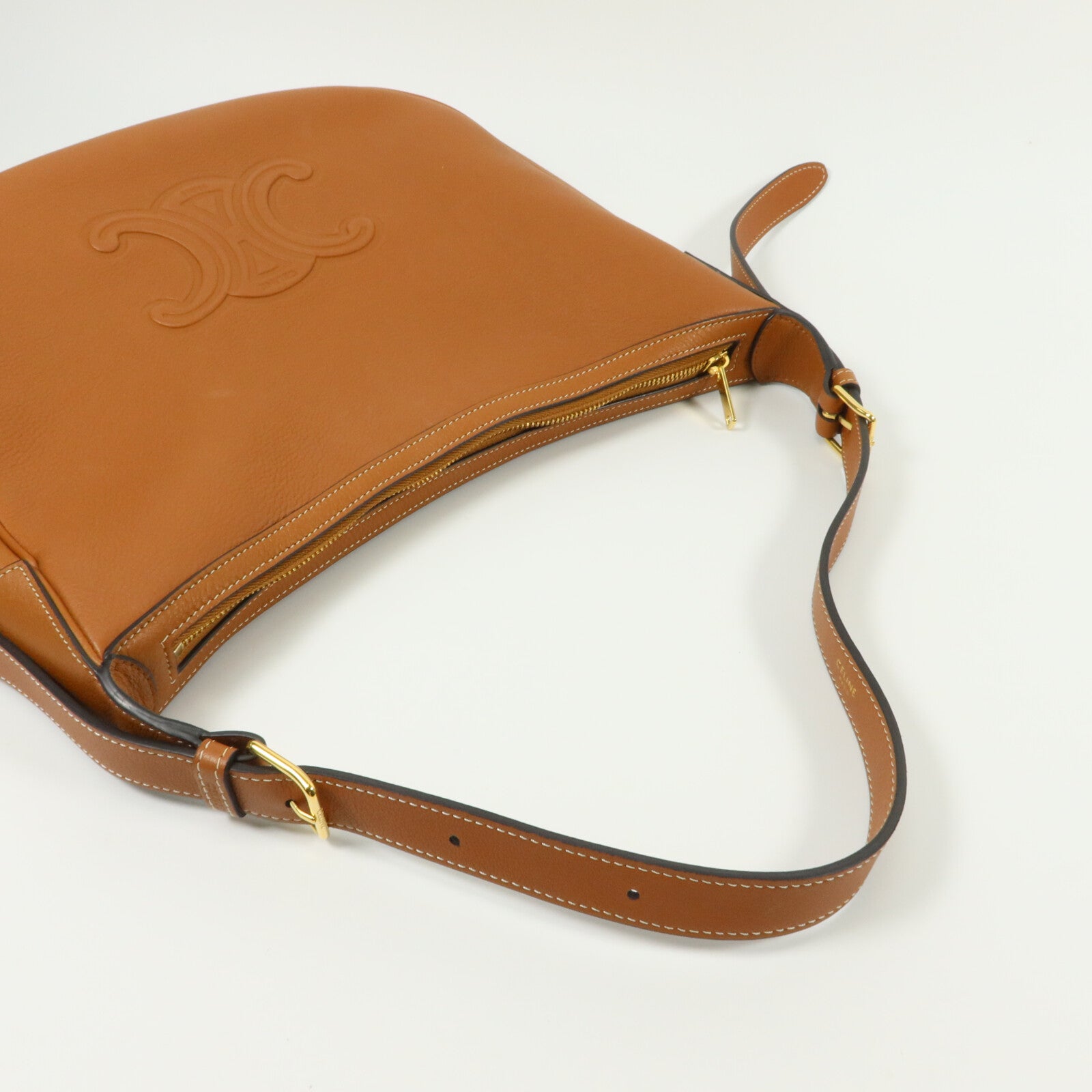CELINE 牛皮皮革Medium Heloise肩背袋