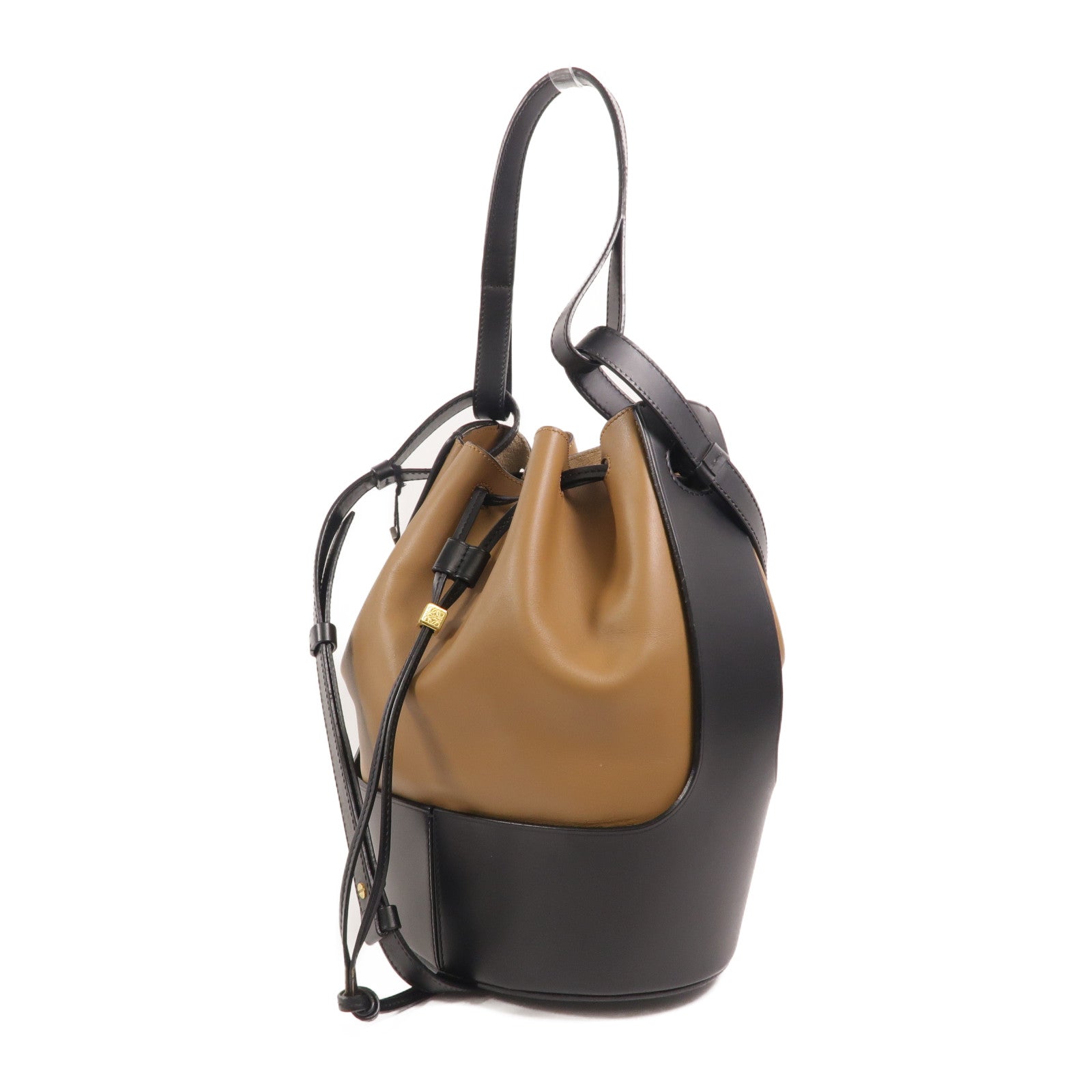 LOEWE 牛皮皮革Balloon Bucket Medium手挽肩背兩用袋