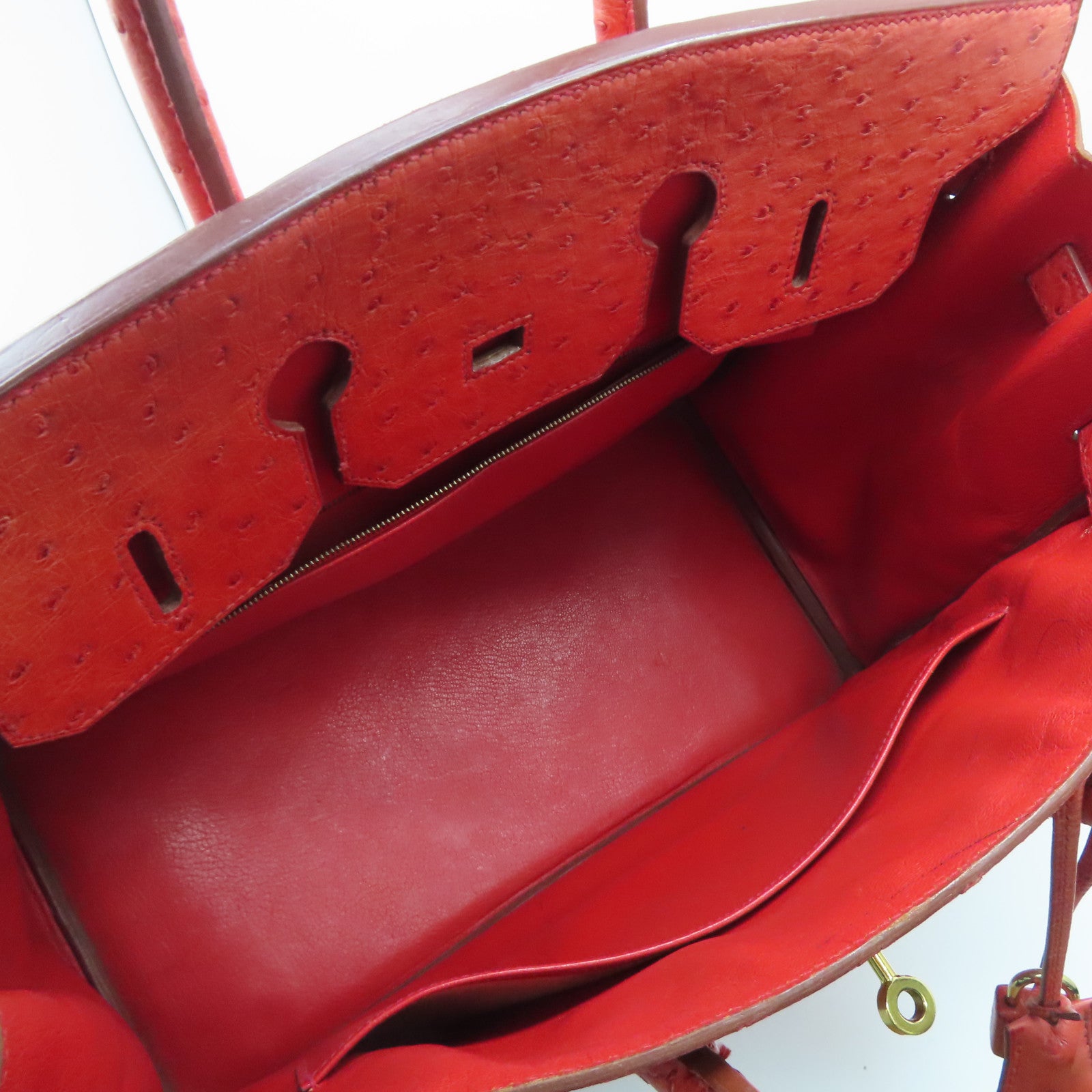 HERMES Ostrich Leather Birkin 35 Gold Buckle Hand Bag Ostrich Red