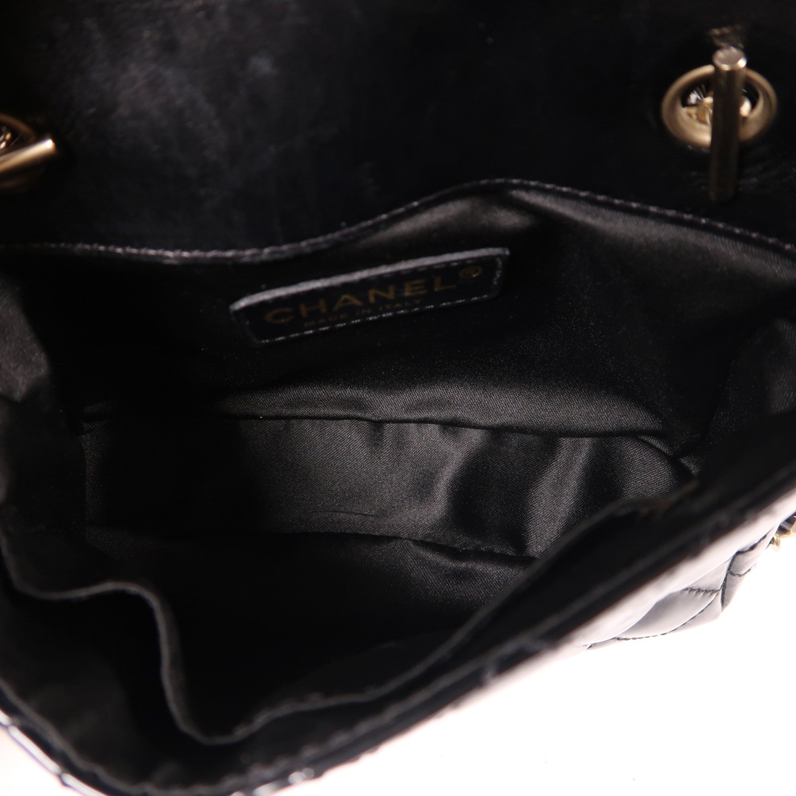 CHANEL 【激減優惠】漆皮皮革Chain Shoulder金扣鏈帶肩背袋