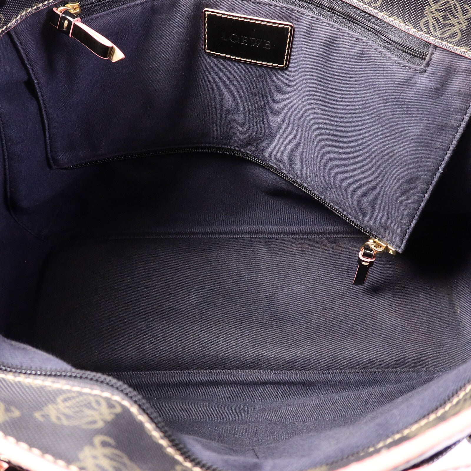 LOEWE 帆布Anagram Shoulder Bag肩背袋