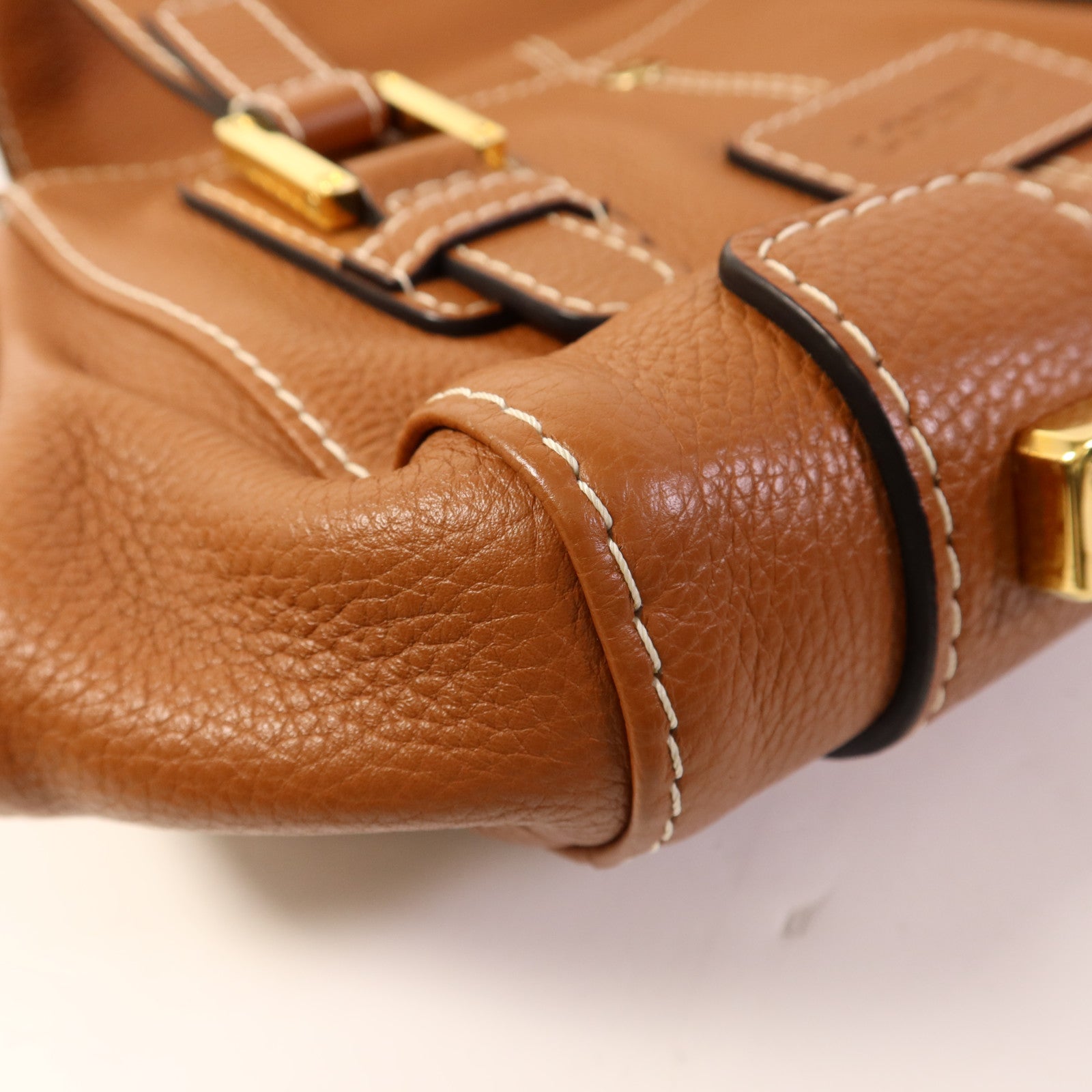 LOEWE 牛皮皮革Shoulder Bag金扣肩背袋