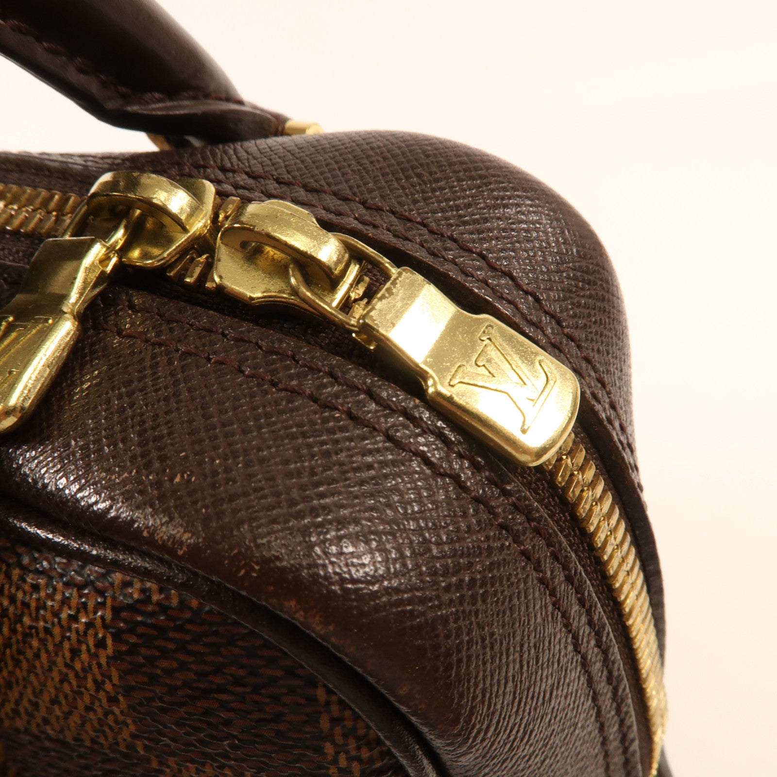 LOUIS VUITTON Damier Brera金扣手挽袋