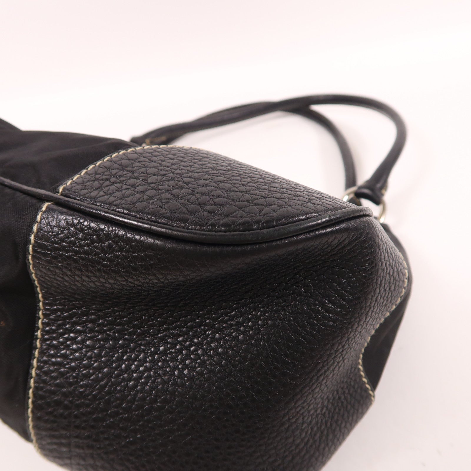 PRADA 尼龍/牛皮皮革Shoulder Bag銀扣肩背袋