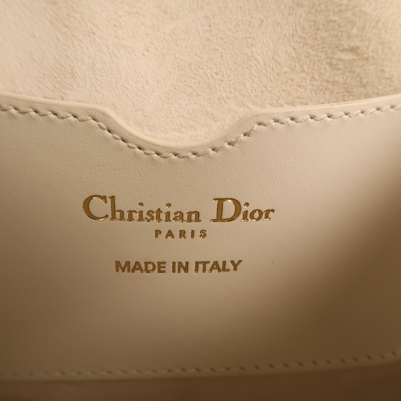 Dior 牛皮皮革Bobby Medium金扣肩背袋
