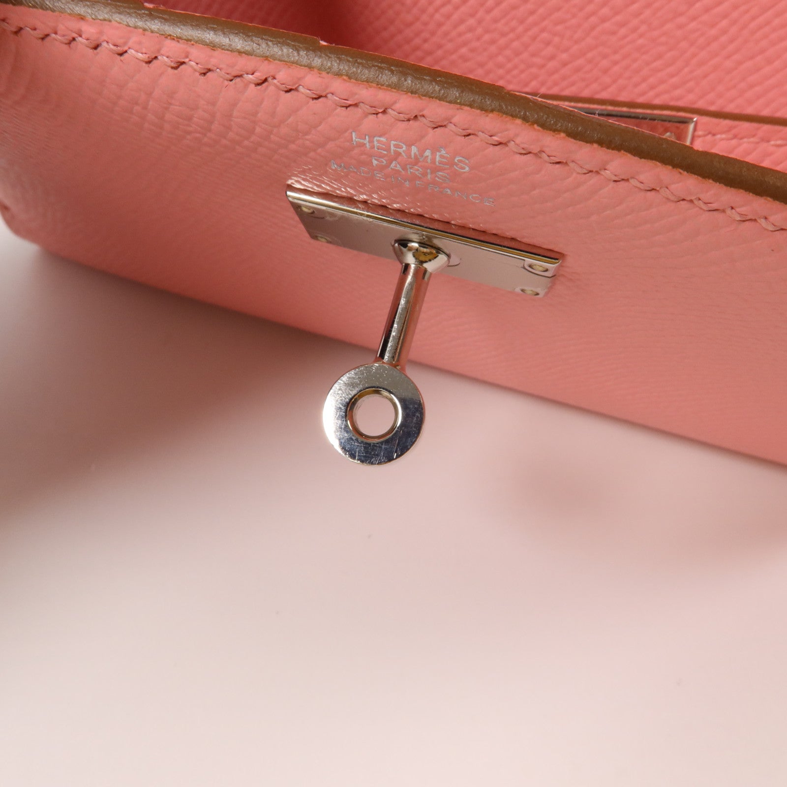 HERMES Epsom皮革Kelly Wallet M錢包Rose Confetti