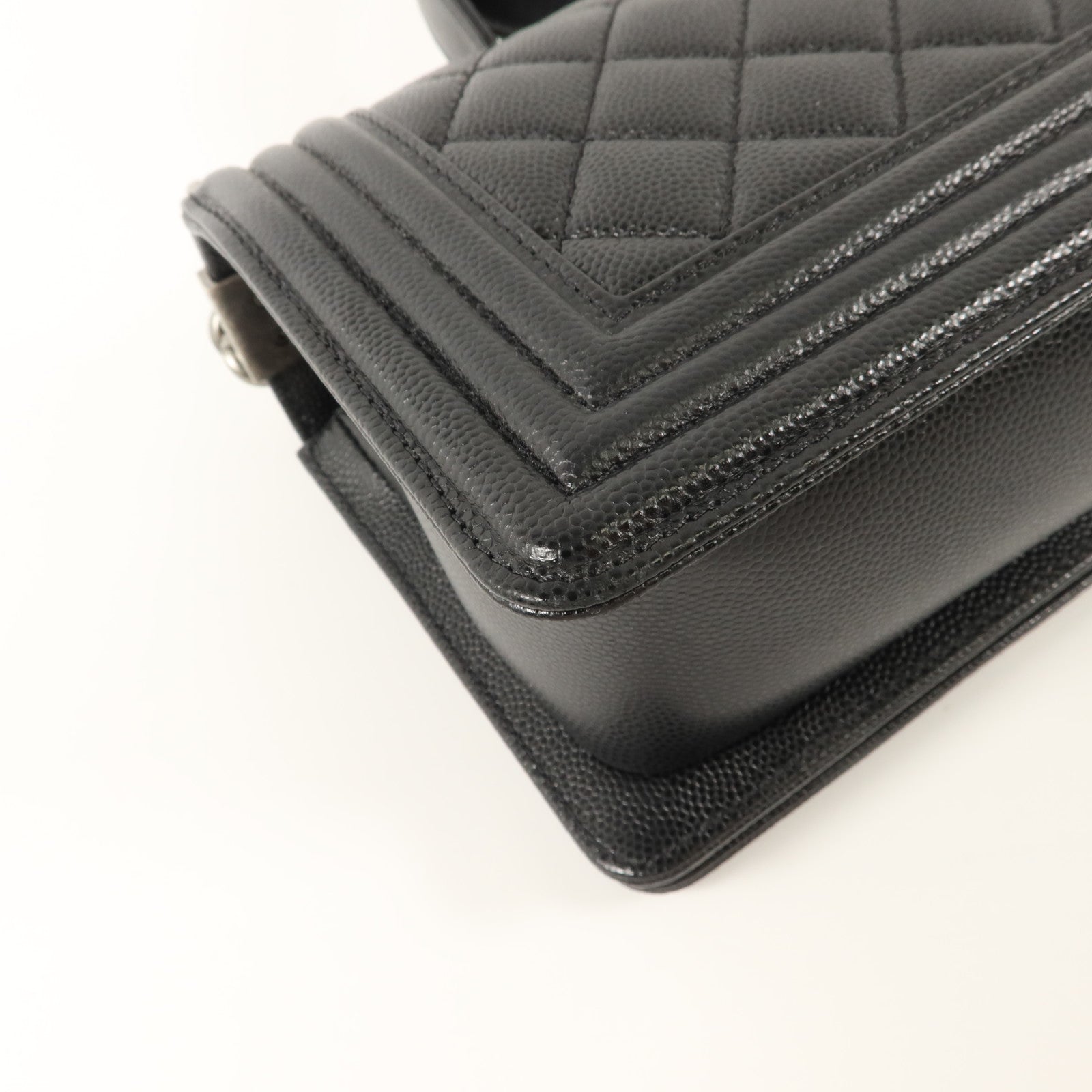 CHANEL 牛皮皮革Boy 20鏈帶肩背袋
