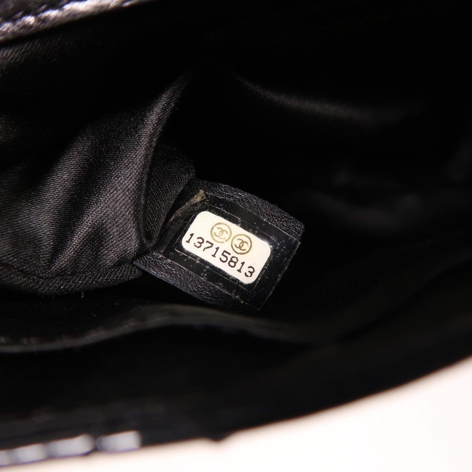 CHANEL 漆皮皮革Chain Shoulder金扣鏈帶肩背袋