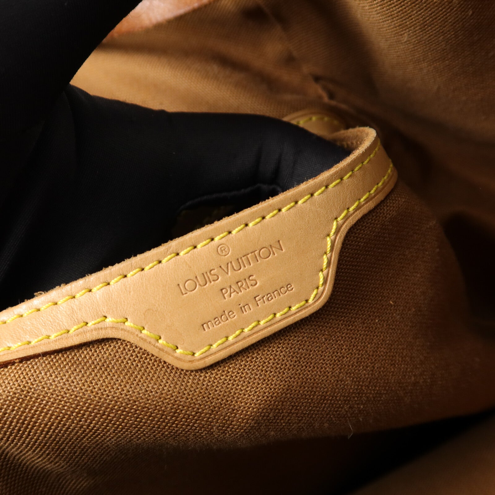 LOUIS VUITTON Monogram Montsouris GM背包