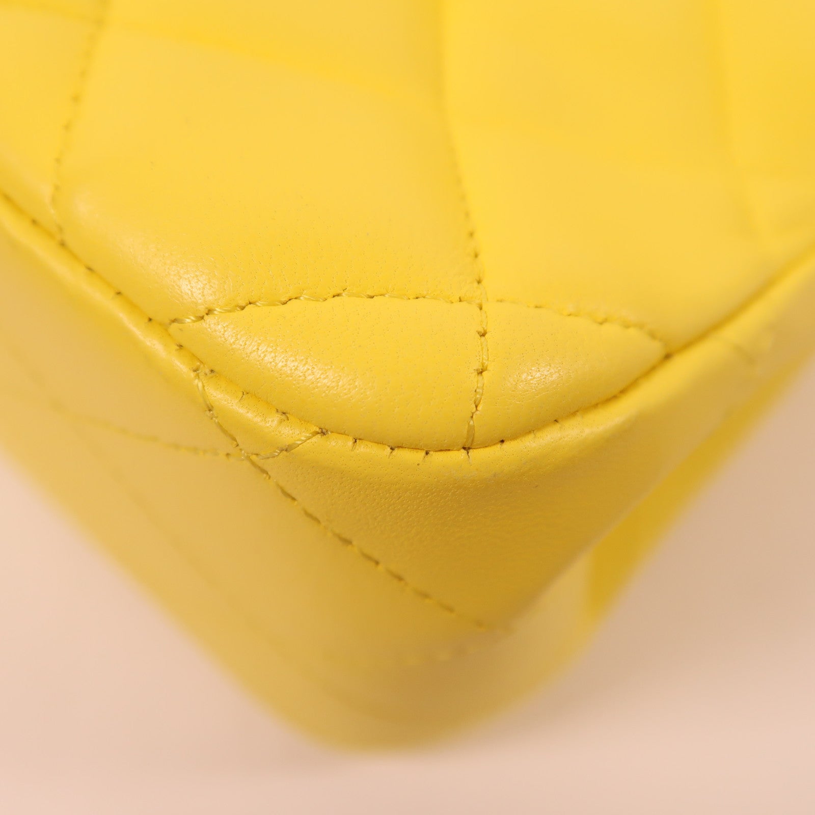 CHANEL 羊皮皮革Large Classic金扣鏈帶肩背袋