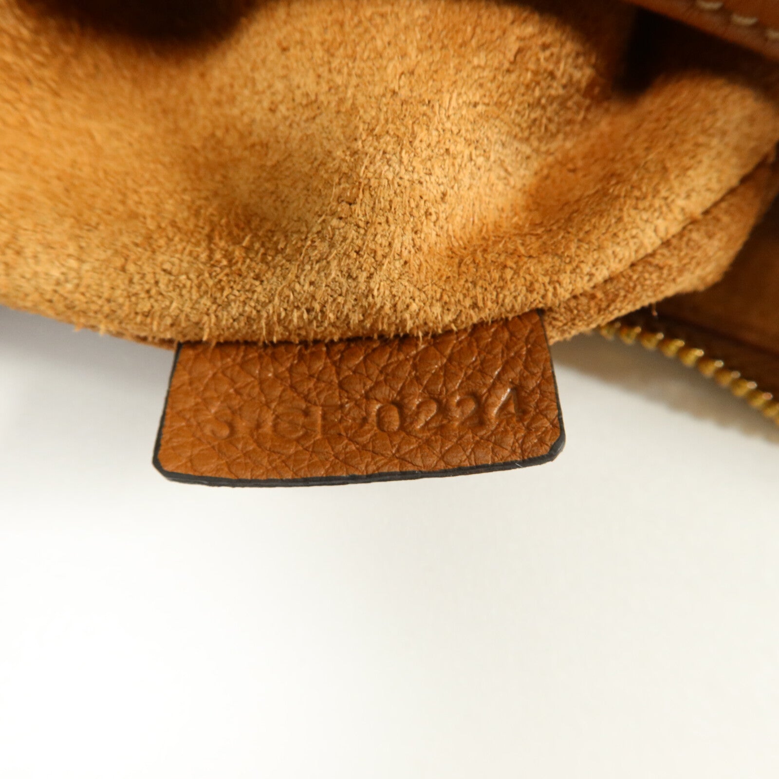 CELINE 牛皮皮革Medium Heloise肩背袋