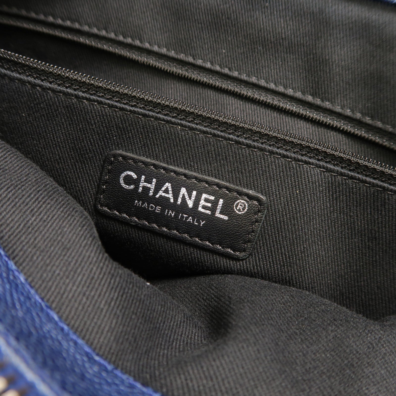CHANEL 牛皮皮革Chain Shoulder鏈帶肩背袋