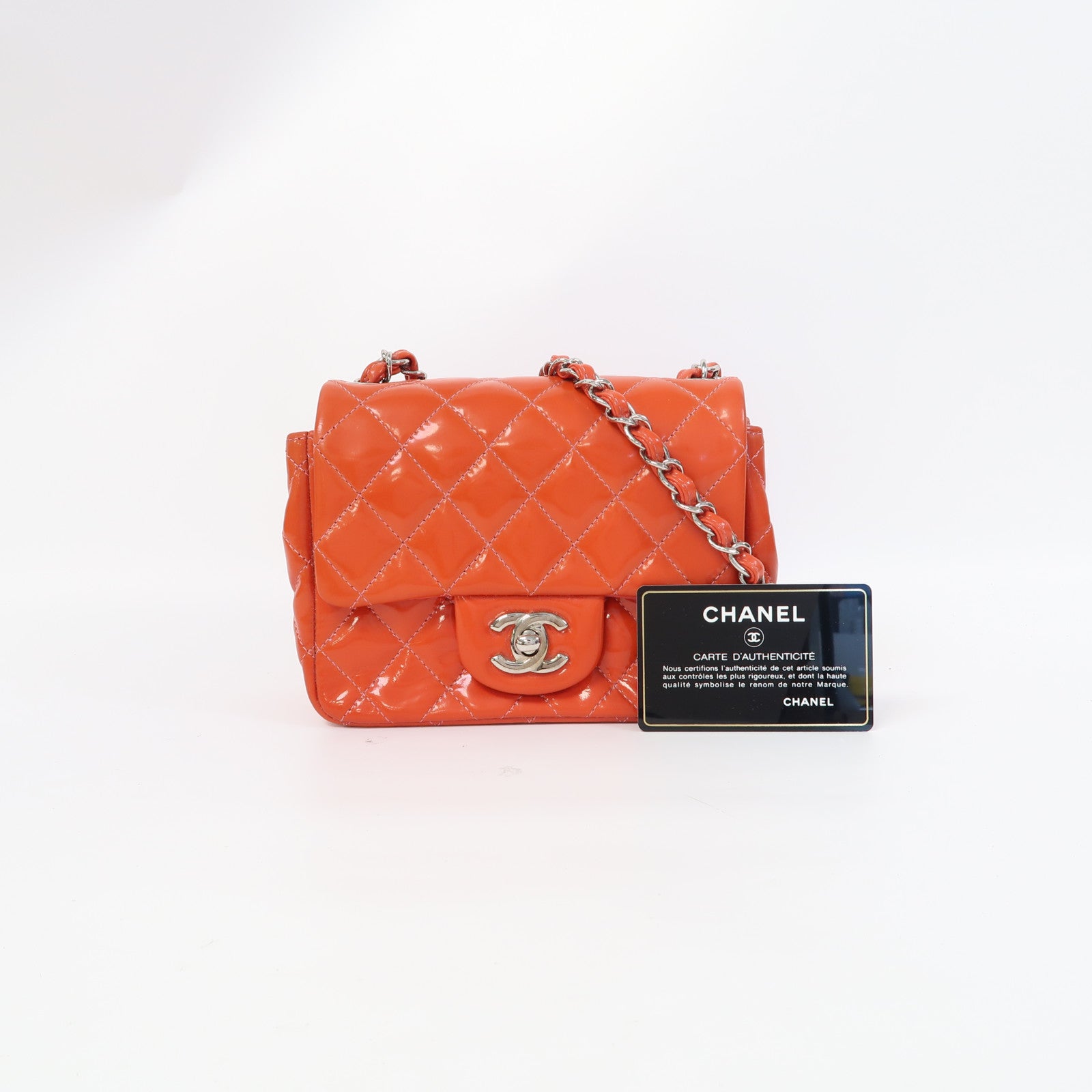 CHANEL 【激減優惠】菱格漆皮Classic Mini Square Chain Shoulder Bag銀扣鏈帶肩背袋橙色