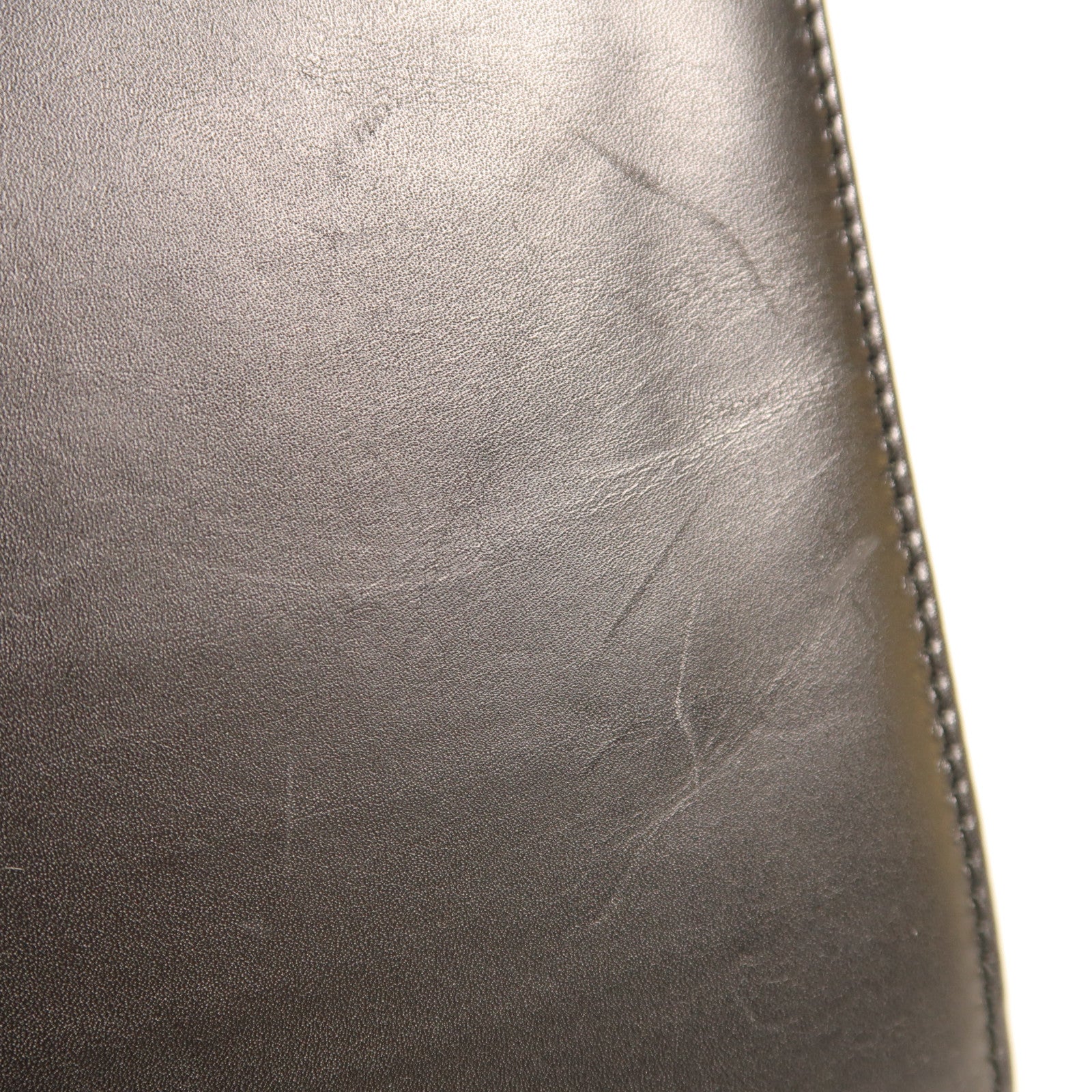 Salvatore Ferragamo 【激減優惠】牛皮皮革Shoulder Bag銀扣肩背袋