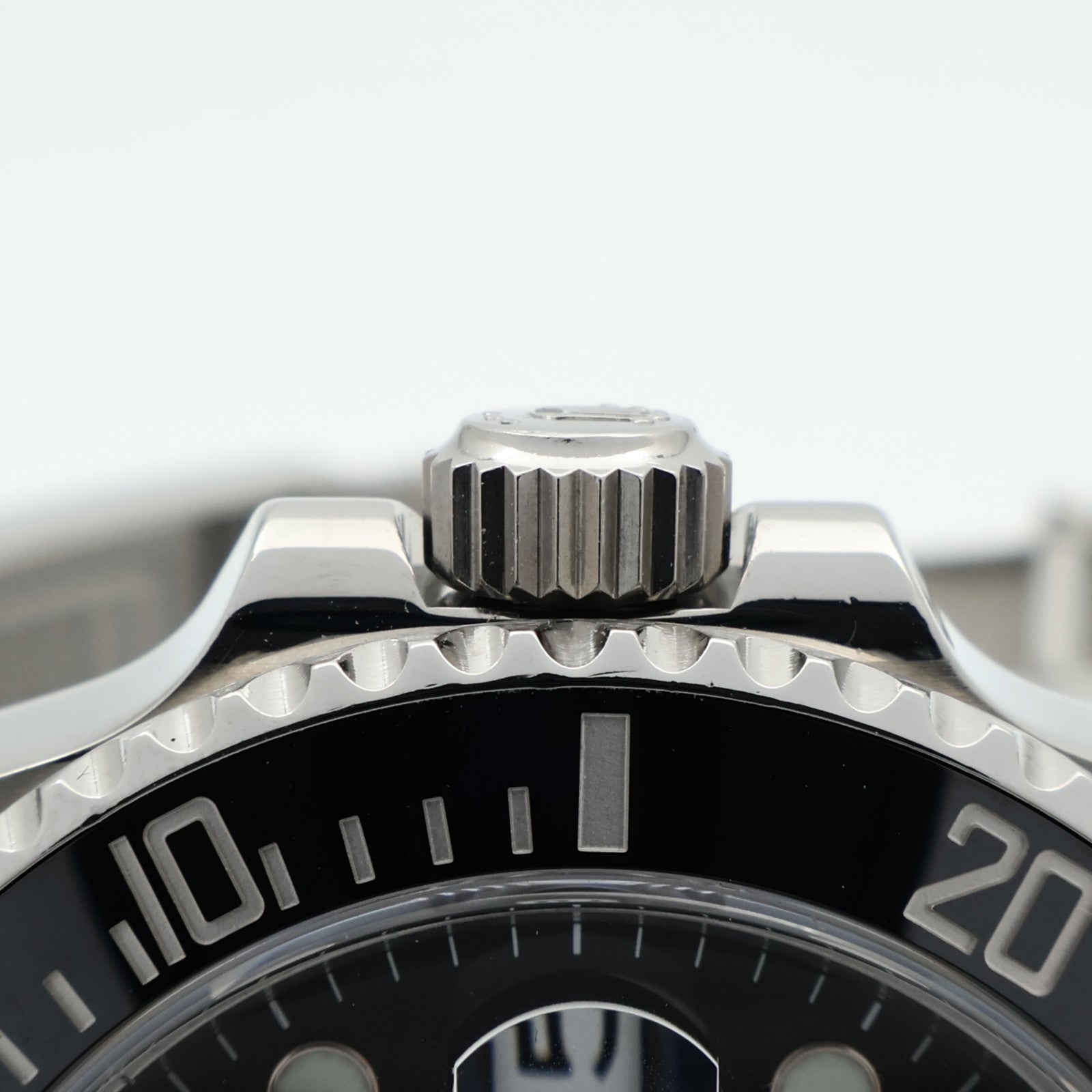 ROLEX Submarinar Date 116610LN