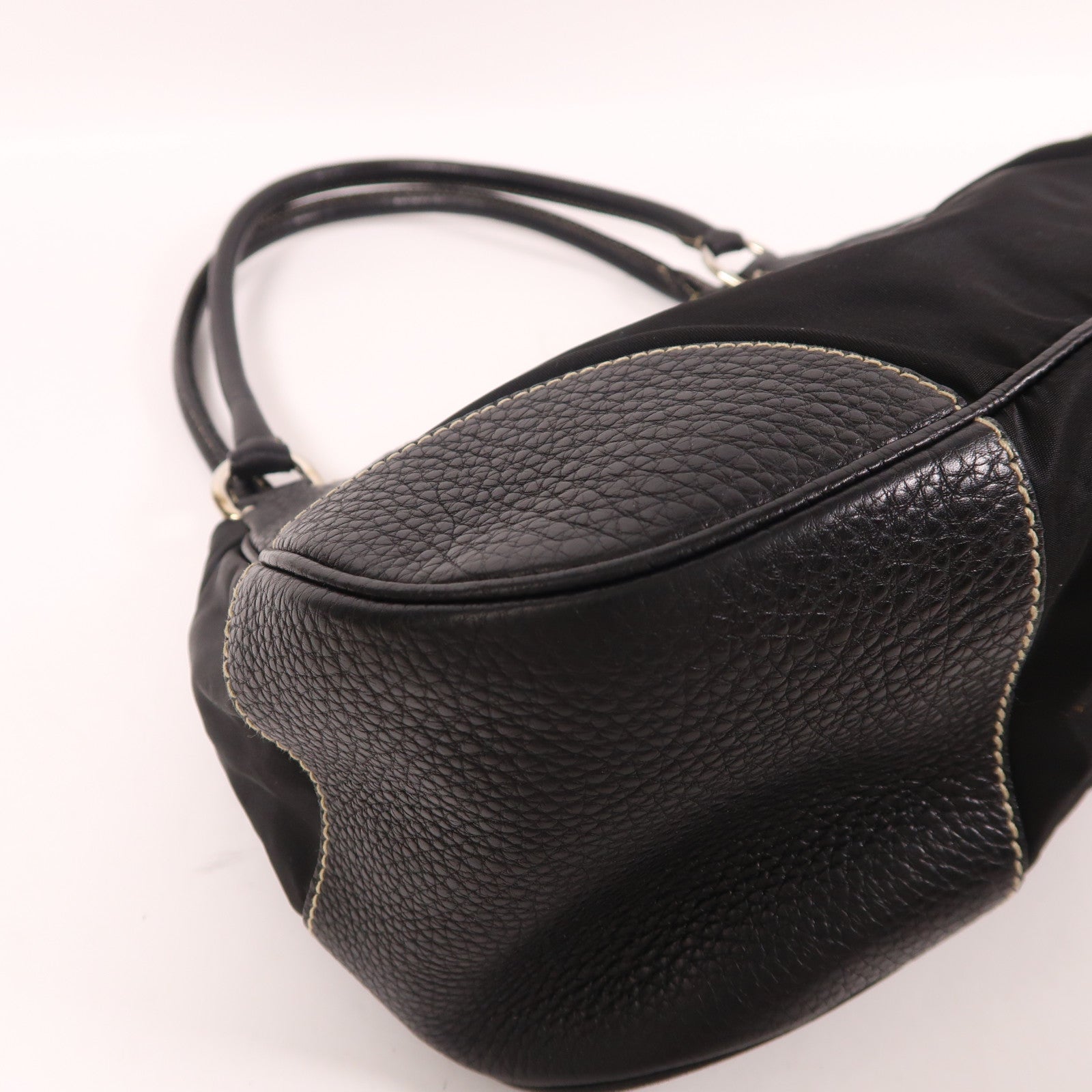 PRADA 尼龍/牛皮皮革Shoulder Bag銀扣肩背袋