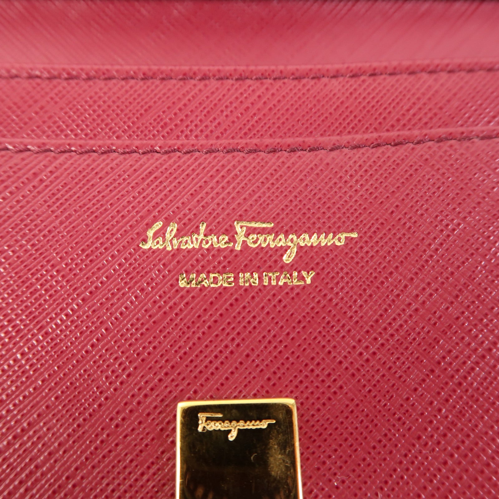 Salvatore Ferragamo 牛皮皮革Long Wallet金扣長錢包