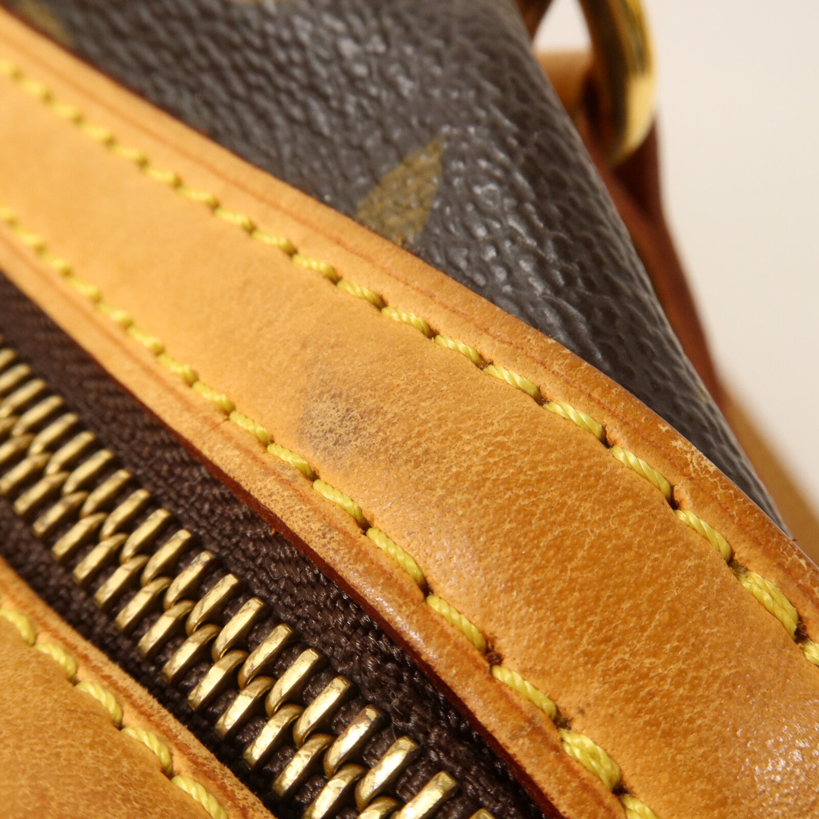 LOUIS VUITTON Monogram Stresa PM肩背袋
