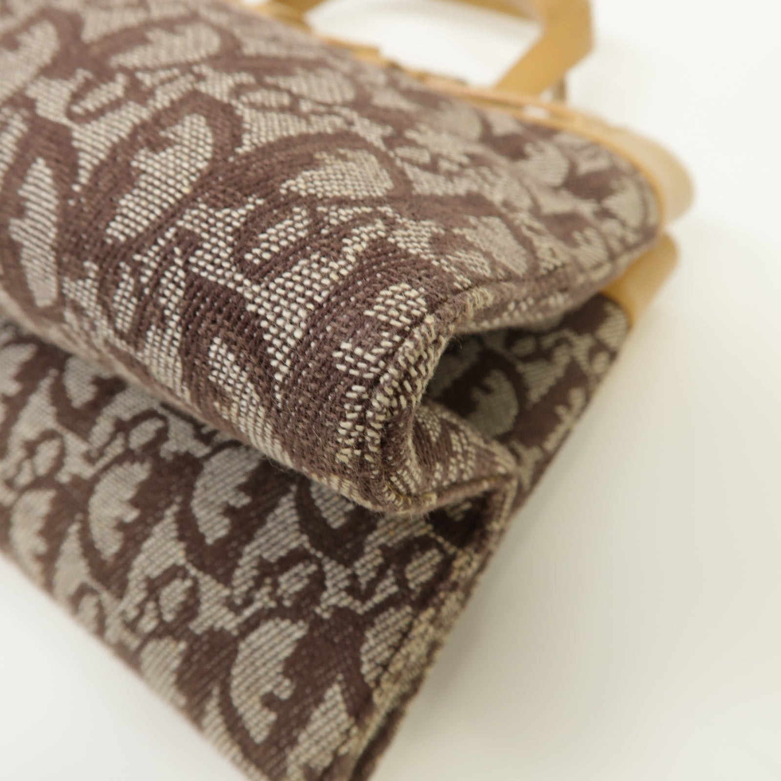Dior 帆布Shoulder Bag金扣肩背袋棕色