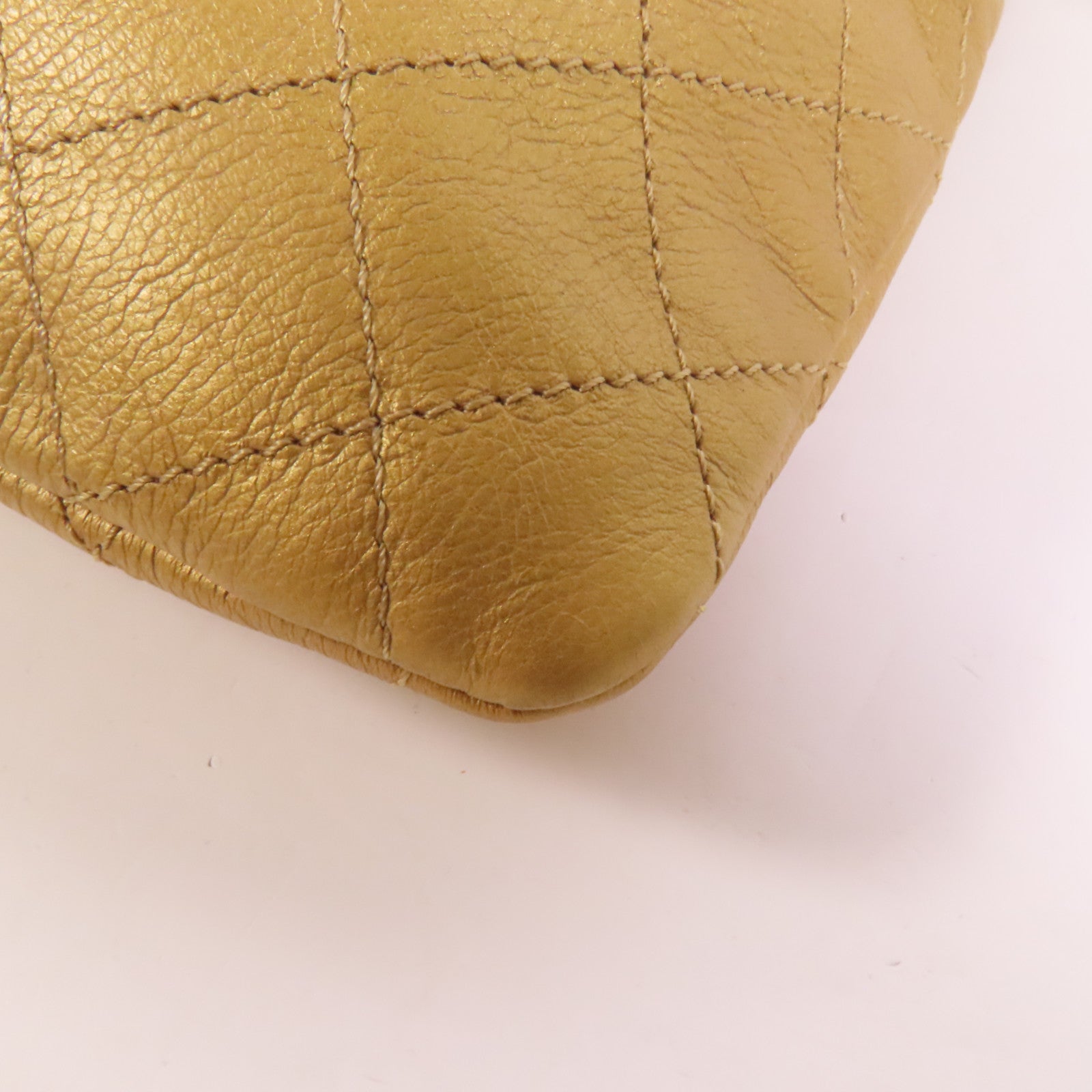 CHANEL 牛皮皮革Chain Shoulder金扣鏈帶肩背袋