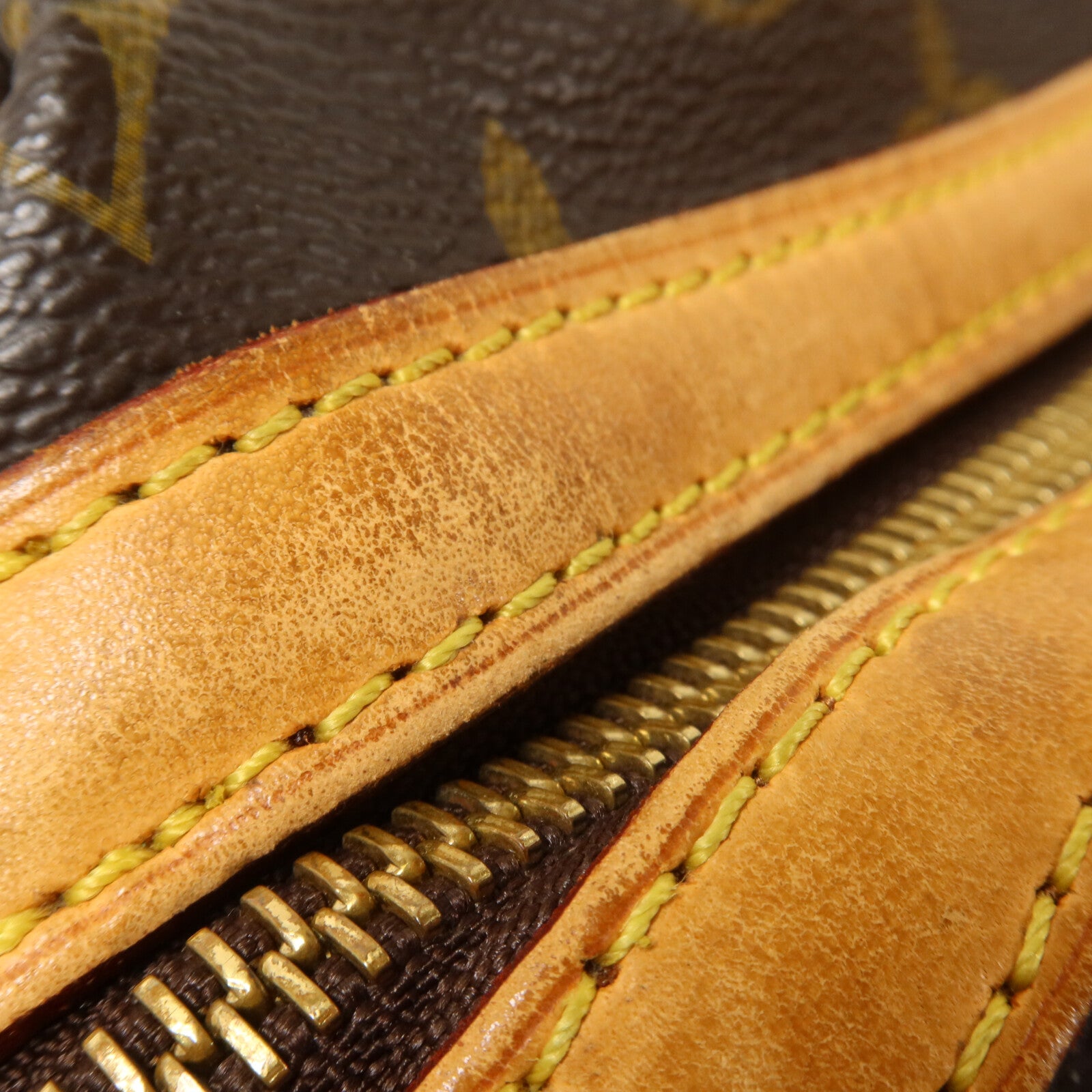 LOUIS VUITTON Monogram Stresa PM肩背袋