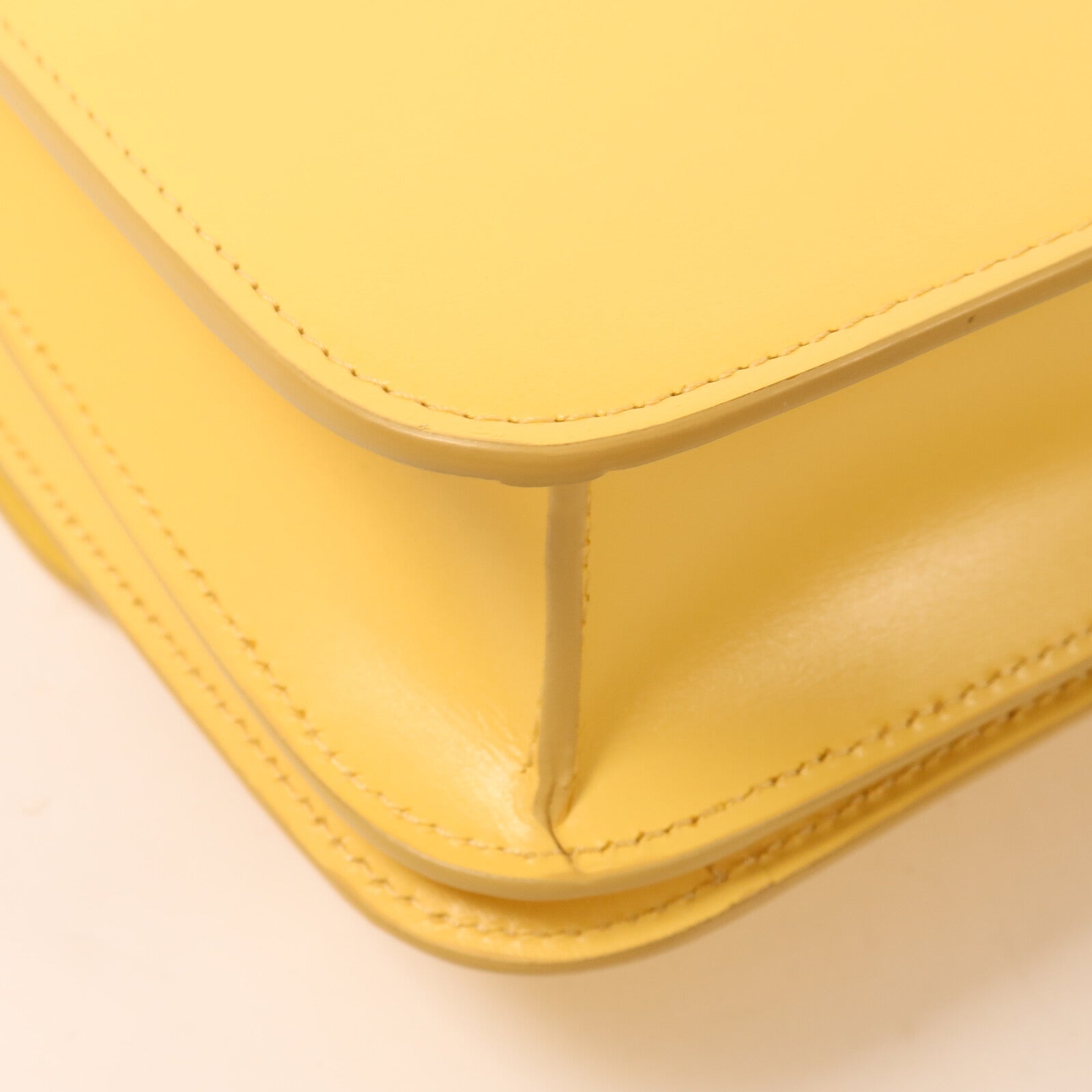 CELINE 牛皮皮革Teen Classic Box肩背袋