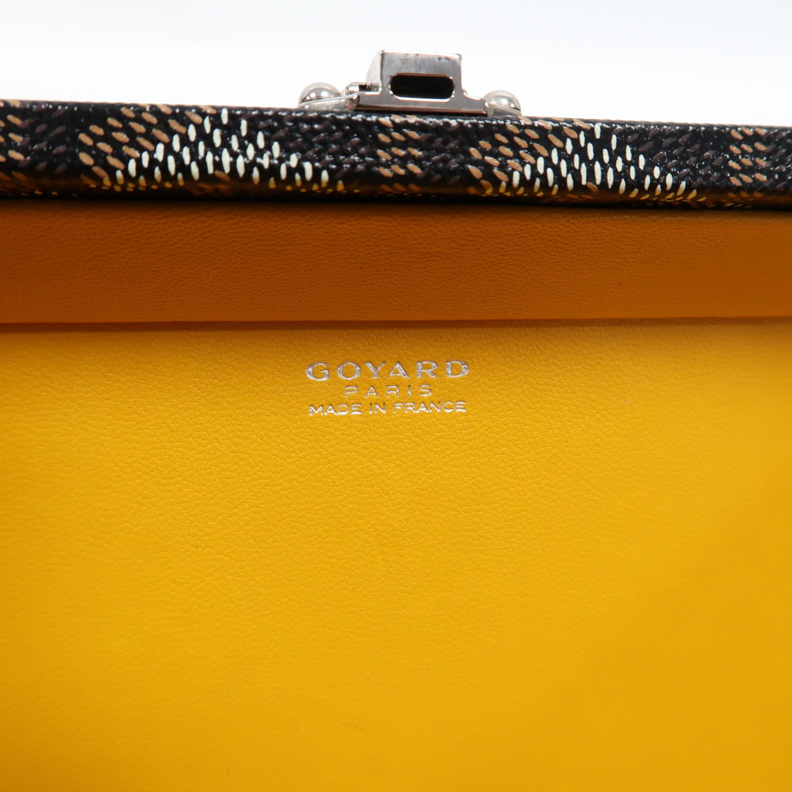 GOYARD 塗層帆布Minaudiere Trunk Bag銀扣肩背袋黑色