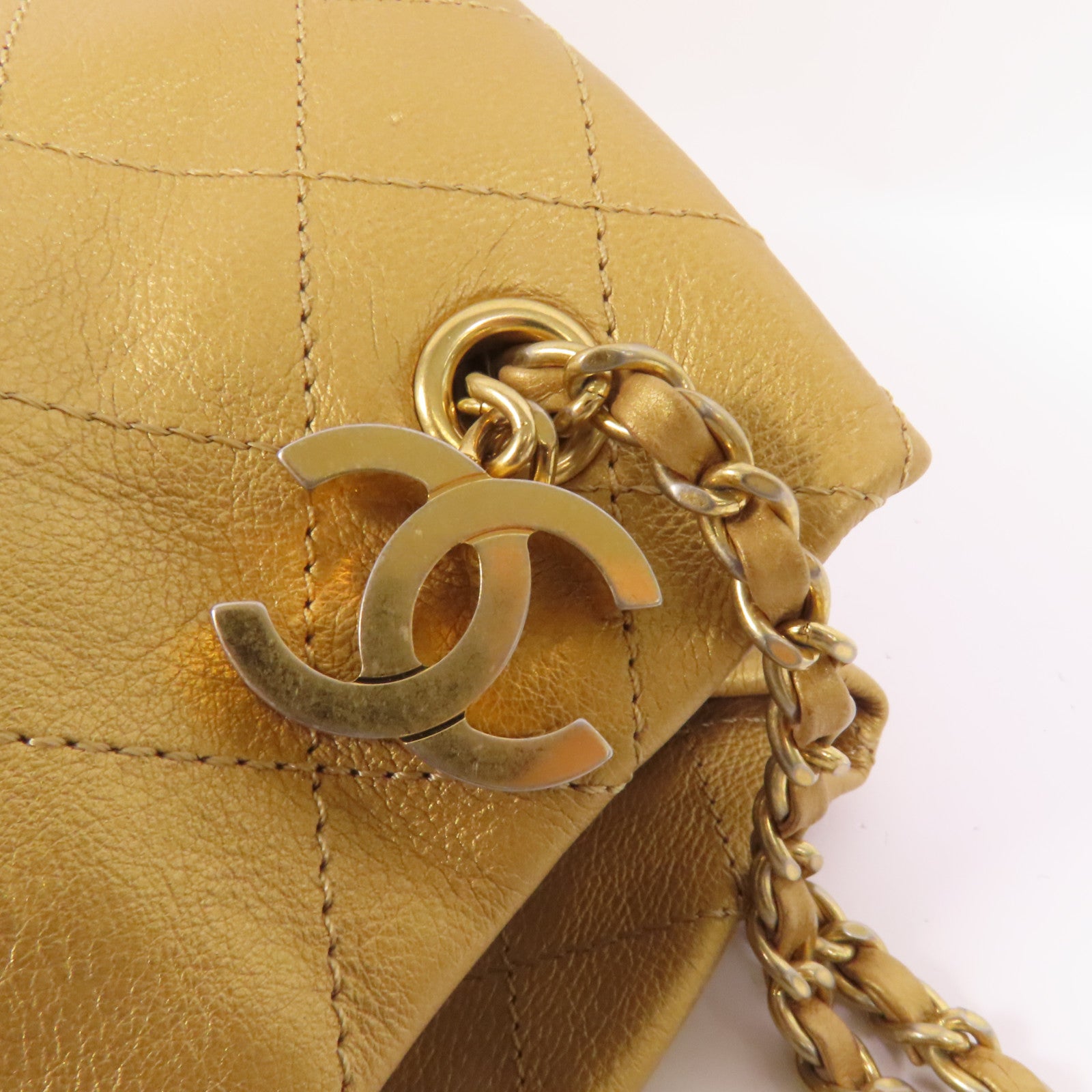 CHANEL 牛皮皮革Chain Shoulder金扣鏈帶肩背袋