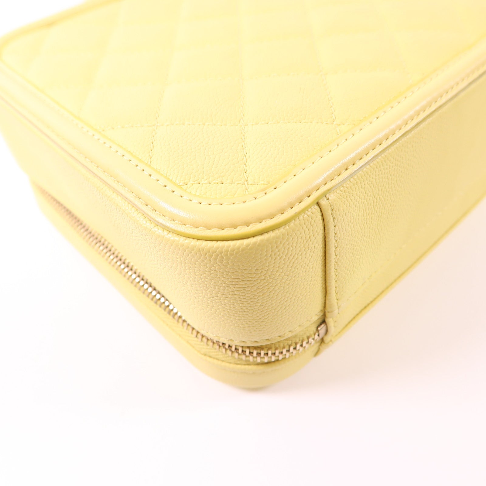 CHANEL 【激減優惠】牛皮皮革Vanity Case金扣鏈帶手挽肩背兩用袋