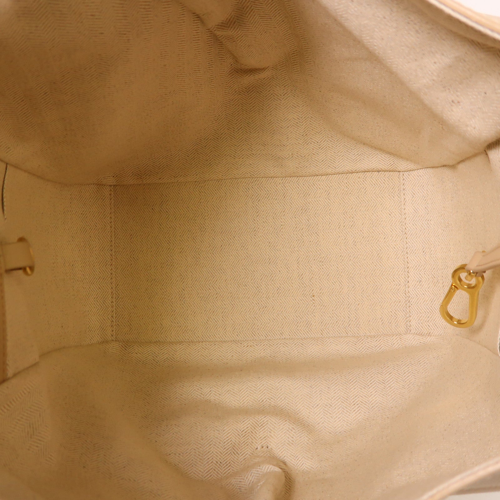 LOEWE 牛皮皮革Hammock Small金扣手挽肩背兩用袋