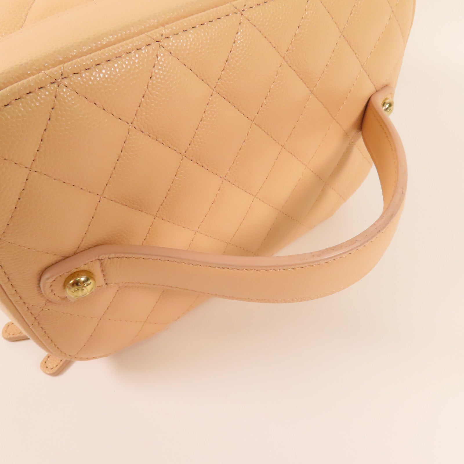 CHANEL 牛皮皮革Vanity Bag金扣化妝袋