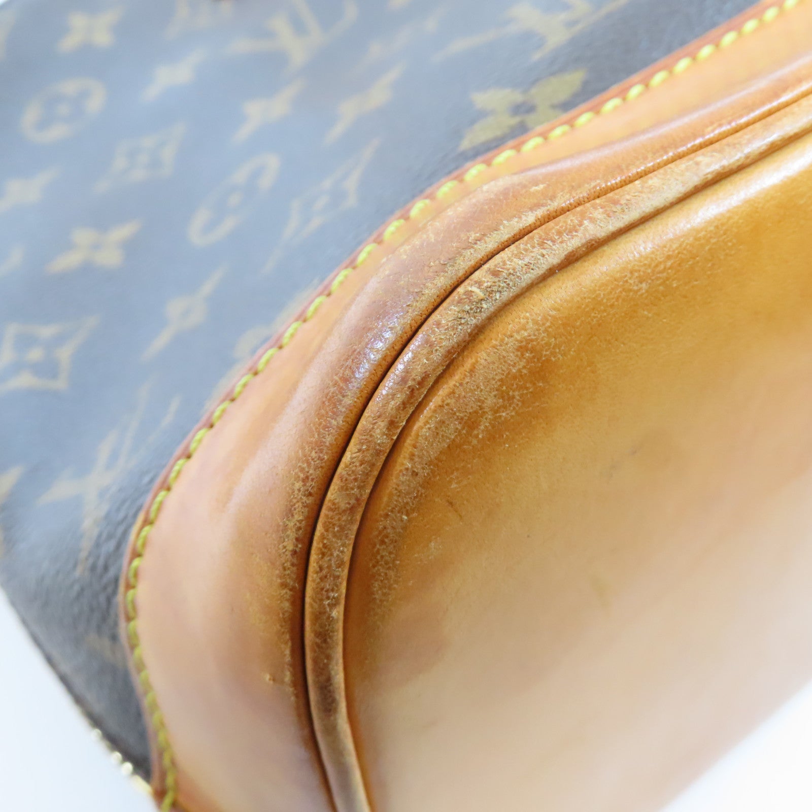 LOUIS VUITTON Monogram Alma金扣手挽袋啡色
