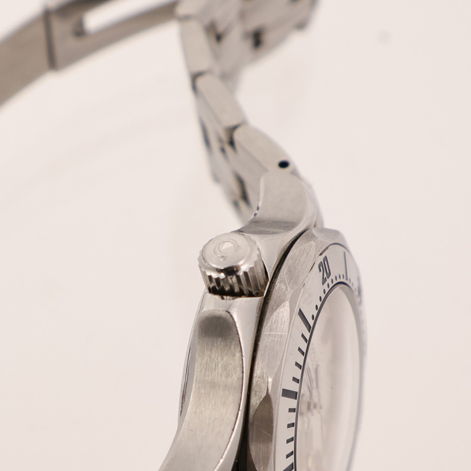 OMEGA SeaMaster 300 2582.20
