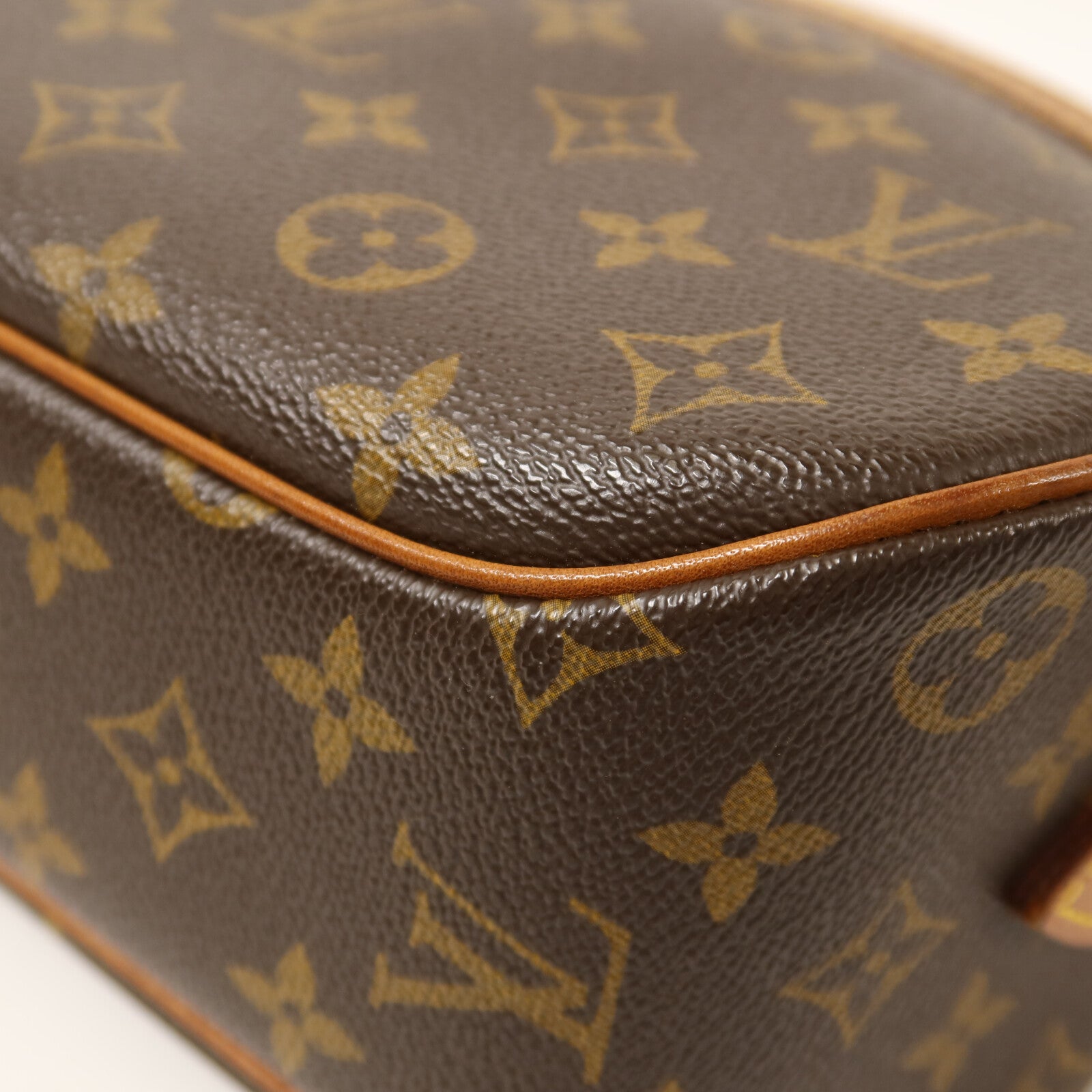 LOUIS VUITTON Monogram Blois金扣肩背袋