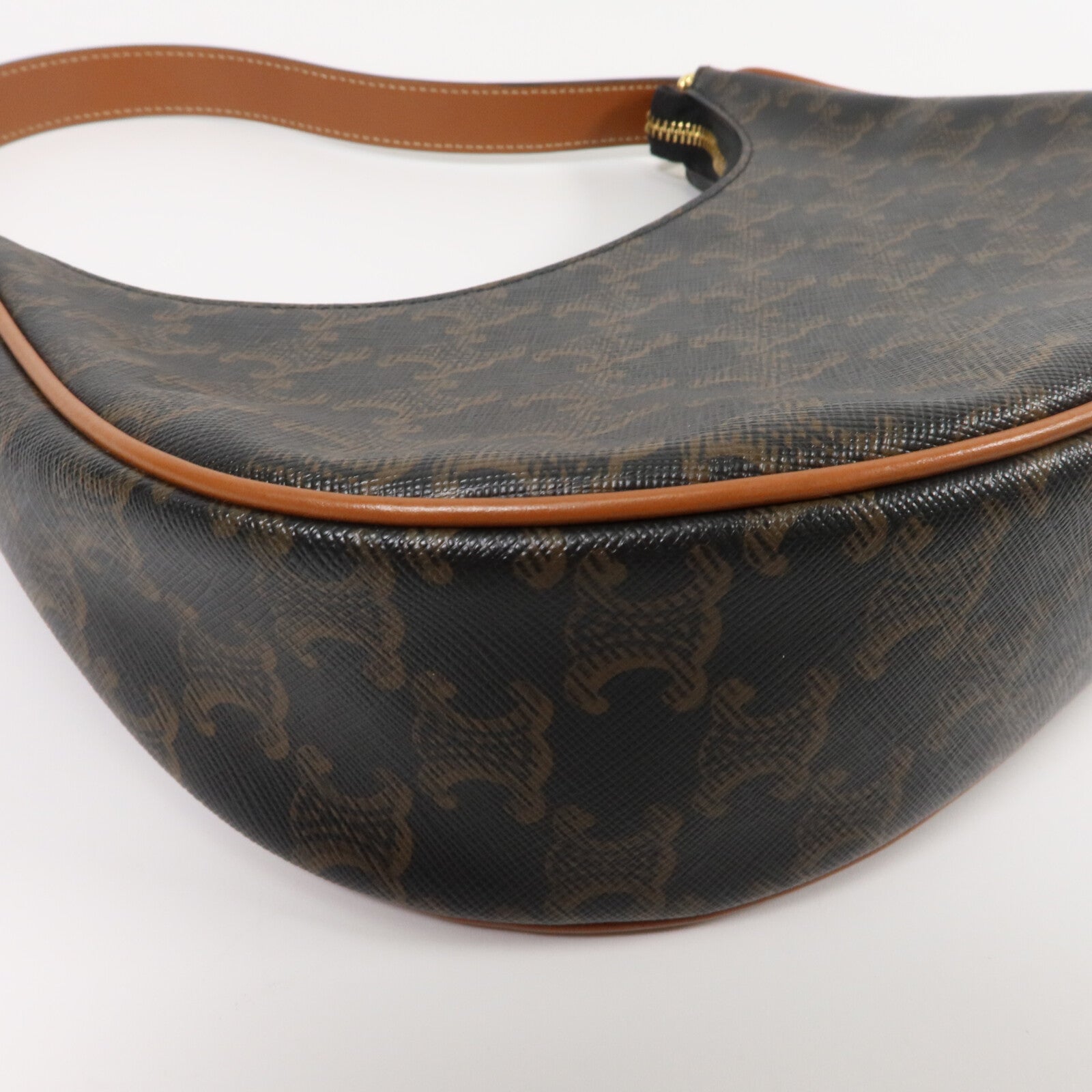 CELINE 塗層帆布Ava Medium Triomphe肩背袋