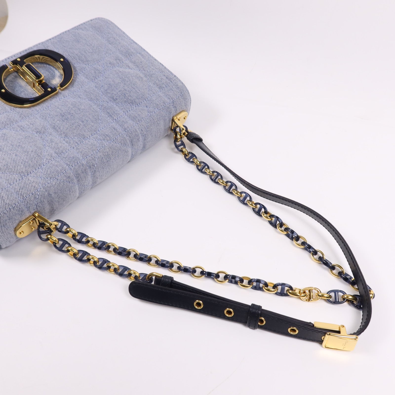 Dior 牛仔布Caro Bag Medium金扣肩背袋