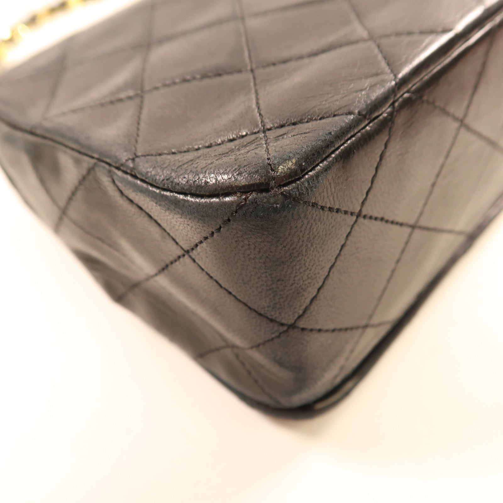 CHANEL 【激減優惠】羊皮皮革Chain Shoulder金扣鏈帶肩背袋