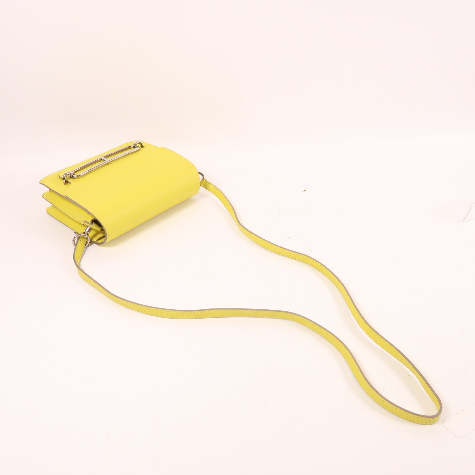 HERMES Evercolor皮革Mini Roulis銀扣肩背袋